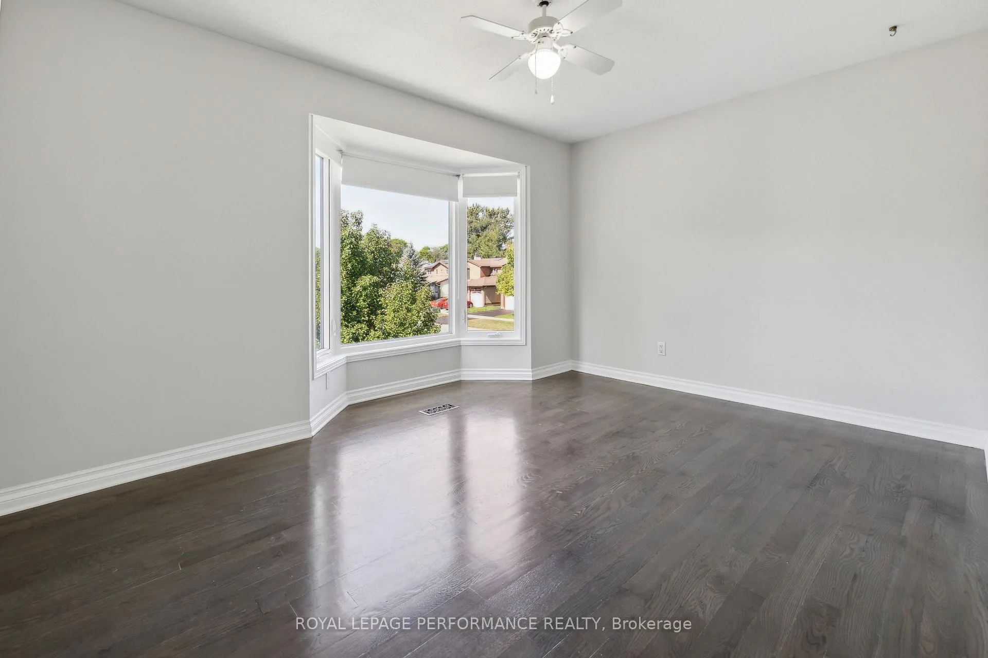 Photo 21 of 1873 Du Clairvaux Road, Ottawa, Chapel Hill — HOMEH