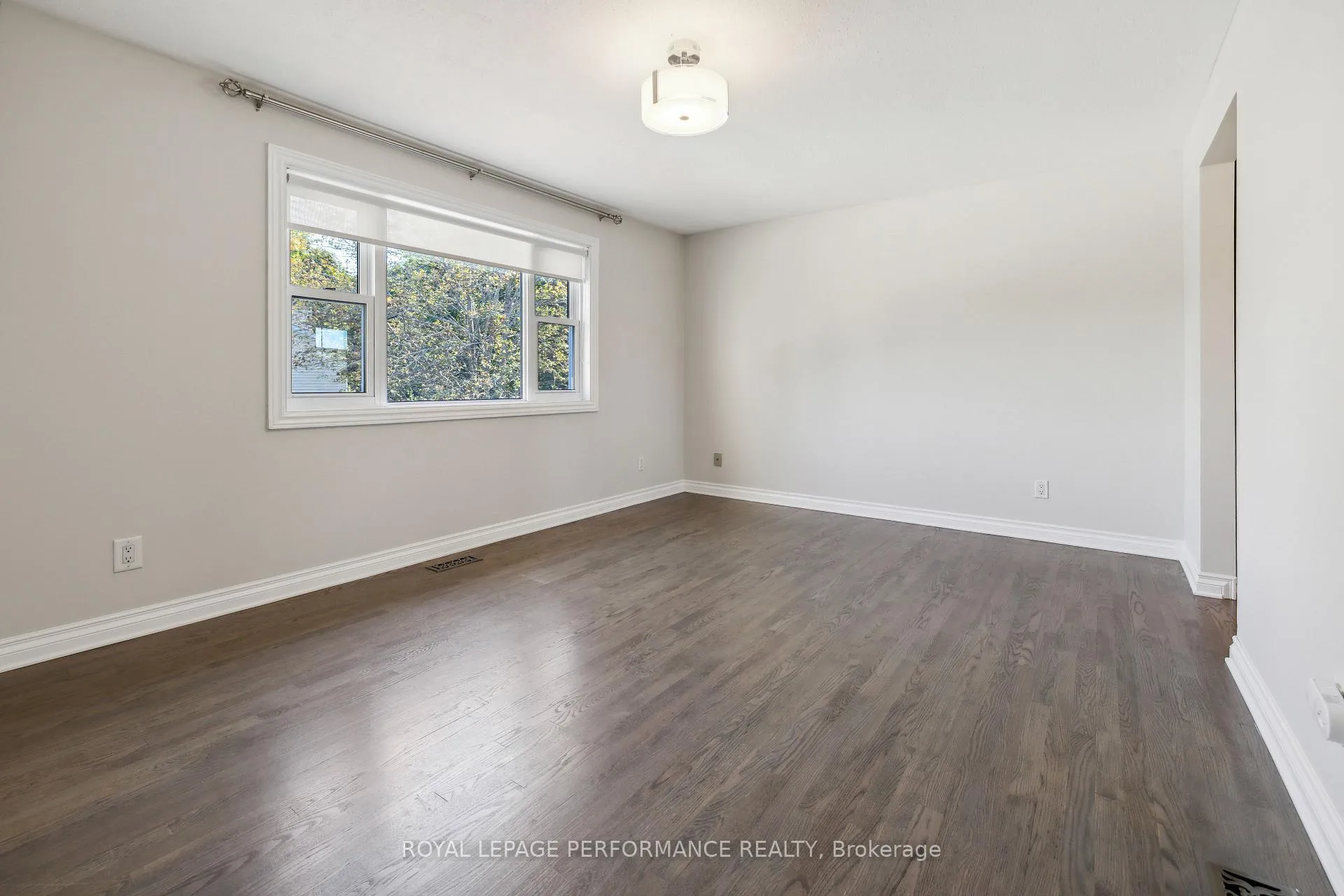 Photo 26 of 1873 Du Clairvaux Road, Ottawa, Chapel Hill — HOMEH