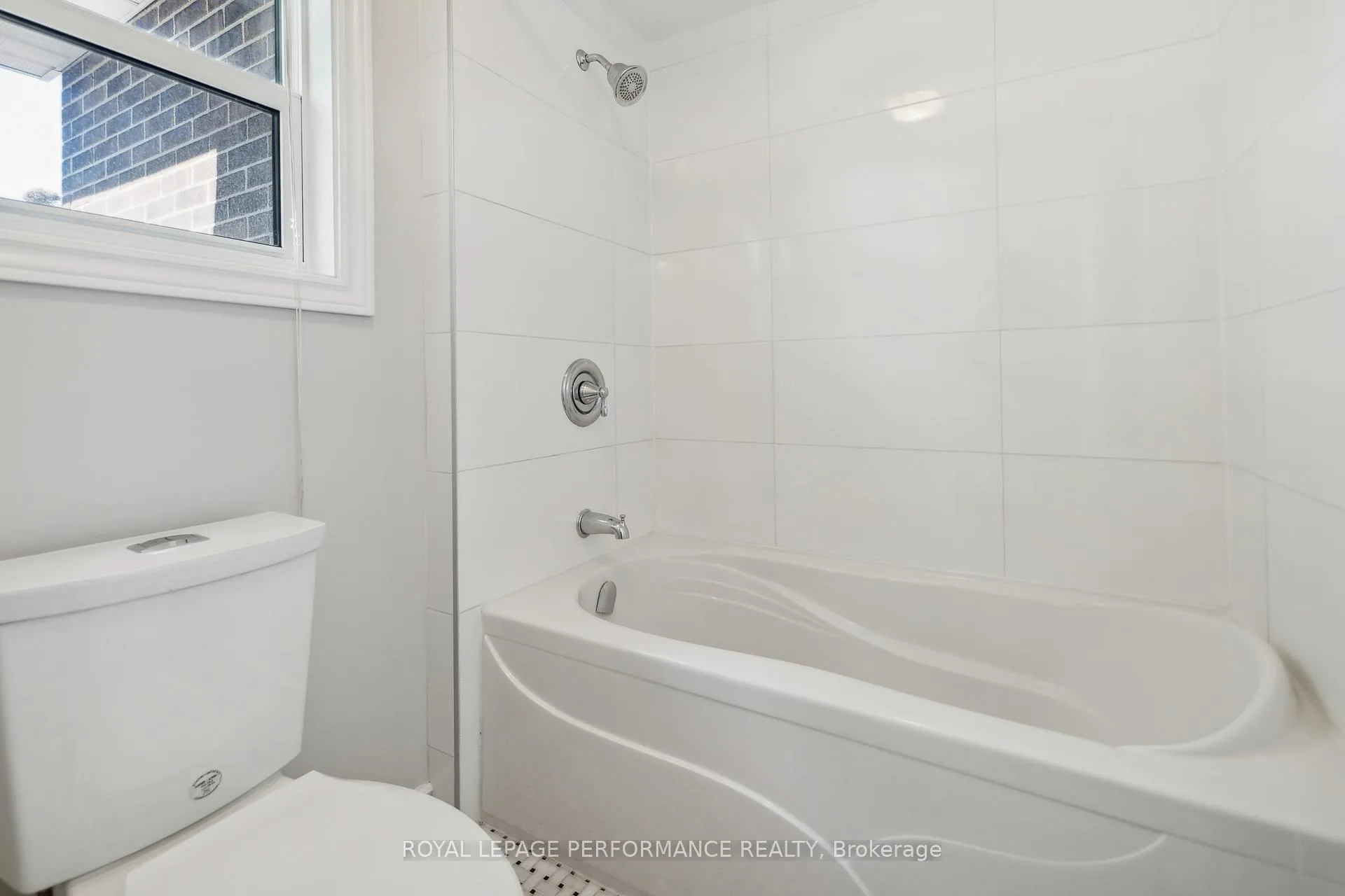 Photo 31 of 1873 Du Clairvaux Road, Ottawa, Chapel Hill — HOMEH