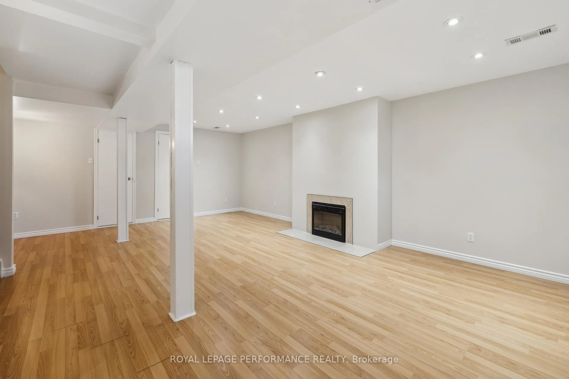 Photo 35 of 1873 Du Clairvaux Road, Ottawa, Chapel Hill — HOMEH