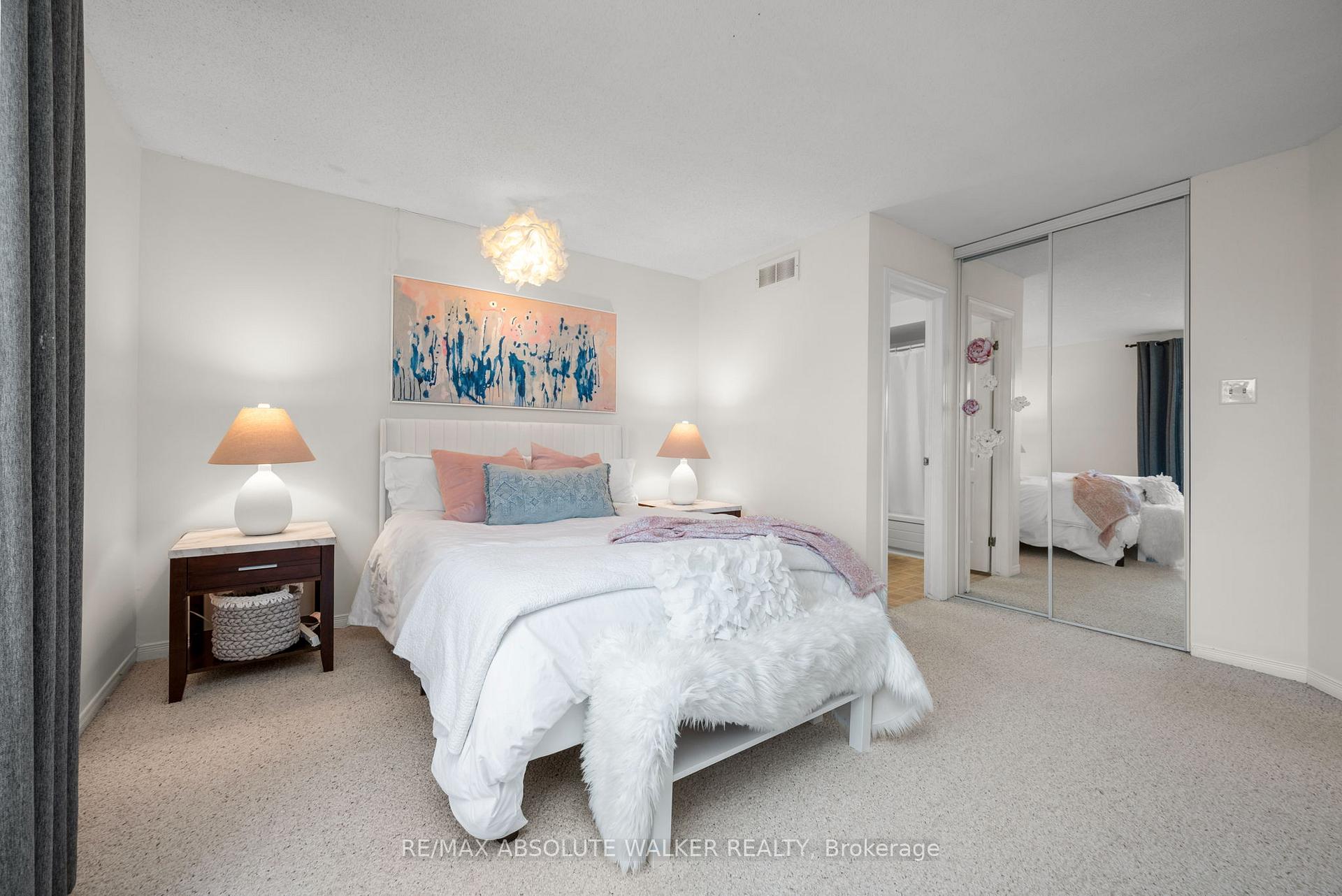 Photo 22 of 1973 Crestmont Place, Ottawa, Chapel Hill South - Orleans Village — HOMEH