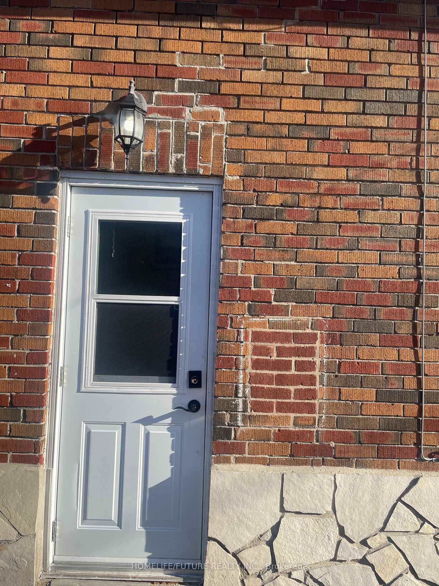 Photo 1 of Unit Bsmt, 1237 Cedar Street, Oshawa, Lakeview — HOMEH