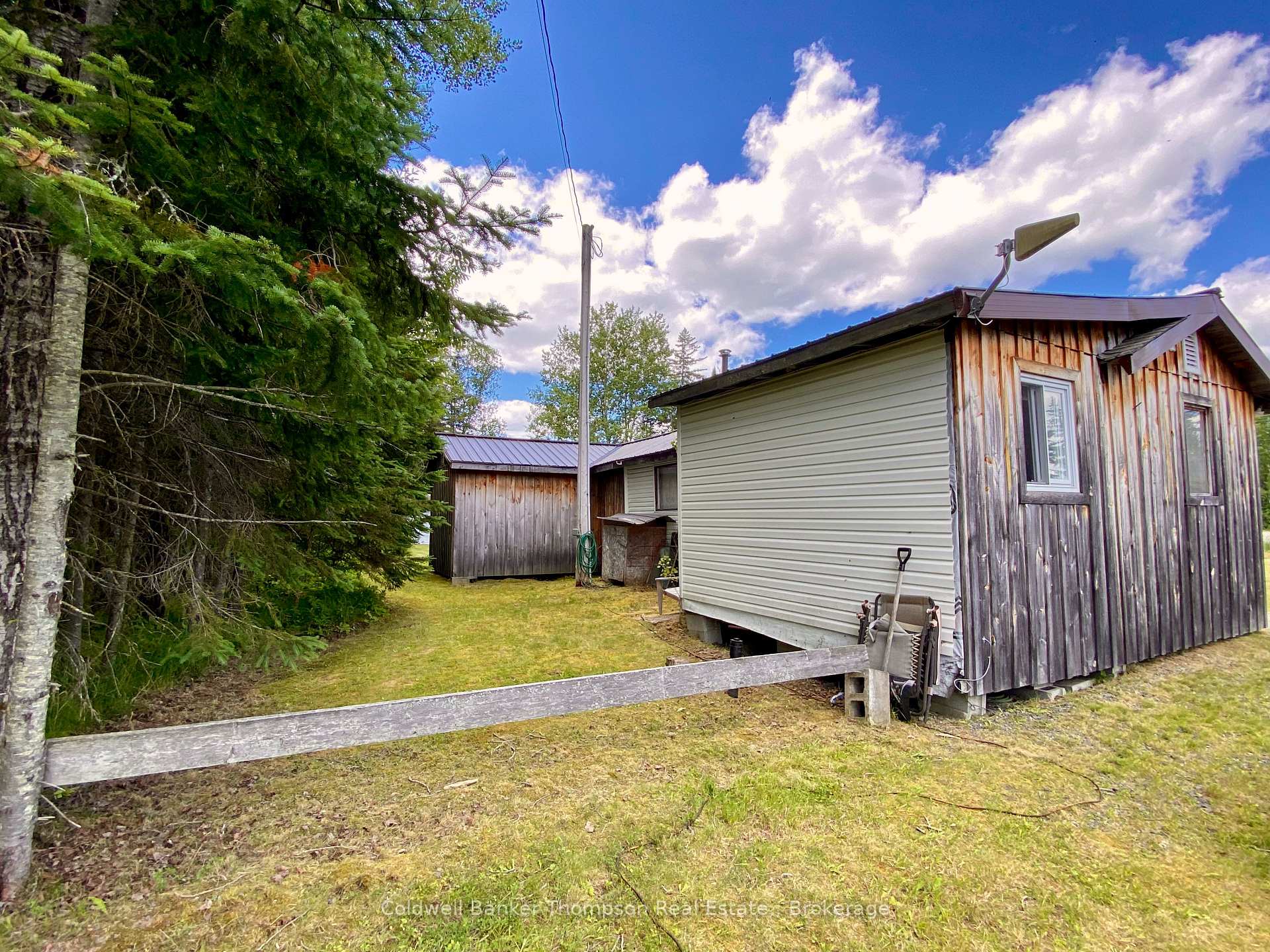 Photo 4 of 16 Labrash Crescent, Parry Sound Remote Area, Golden Valley — HOMEH