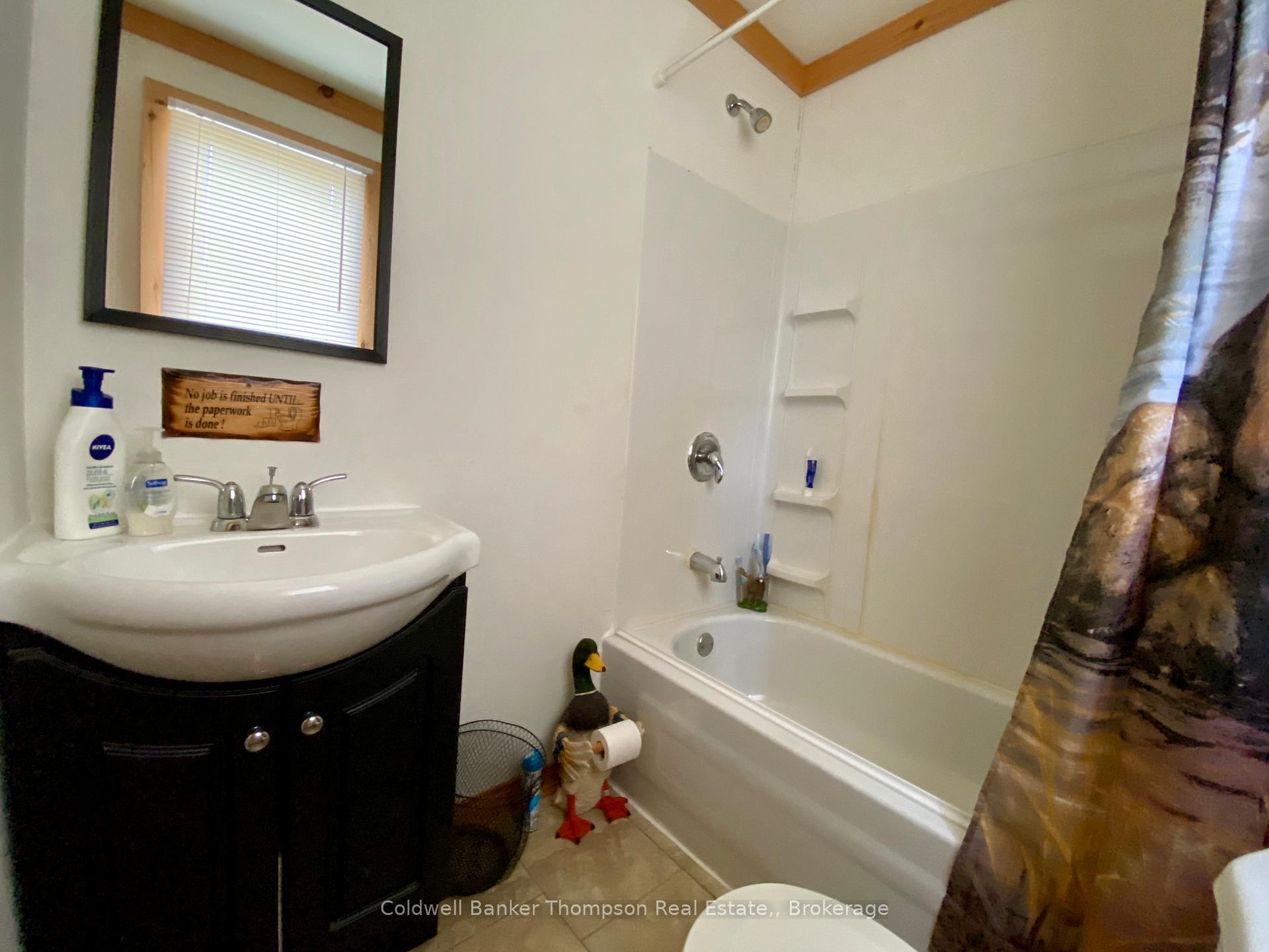 Photo 18 of 16 Labrash Crescent, Parry Sound Remote Area, Golden Valley — HOMEH
