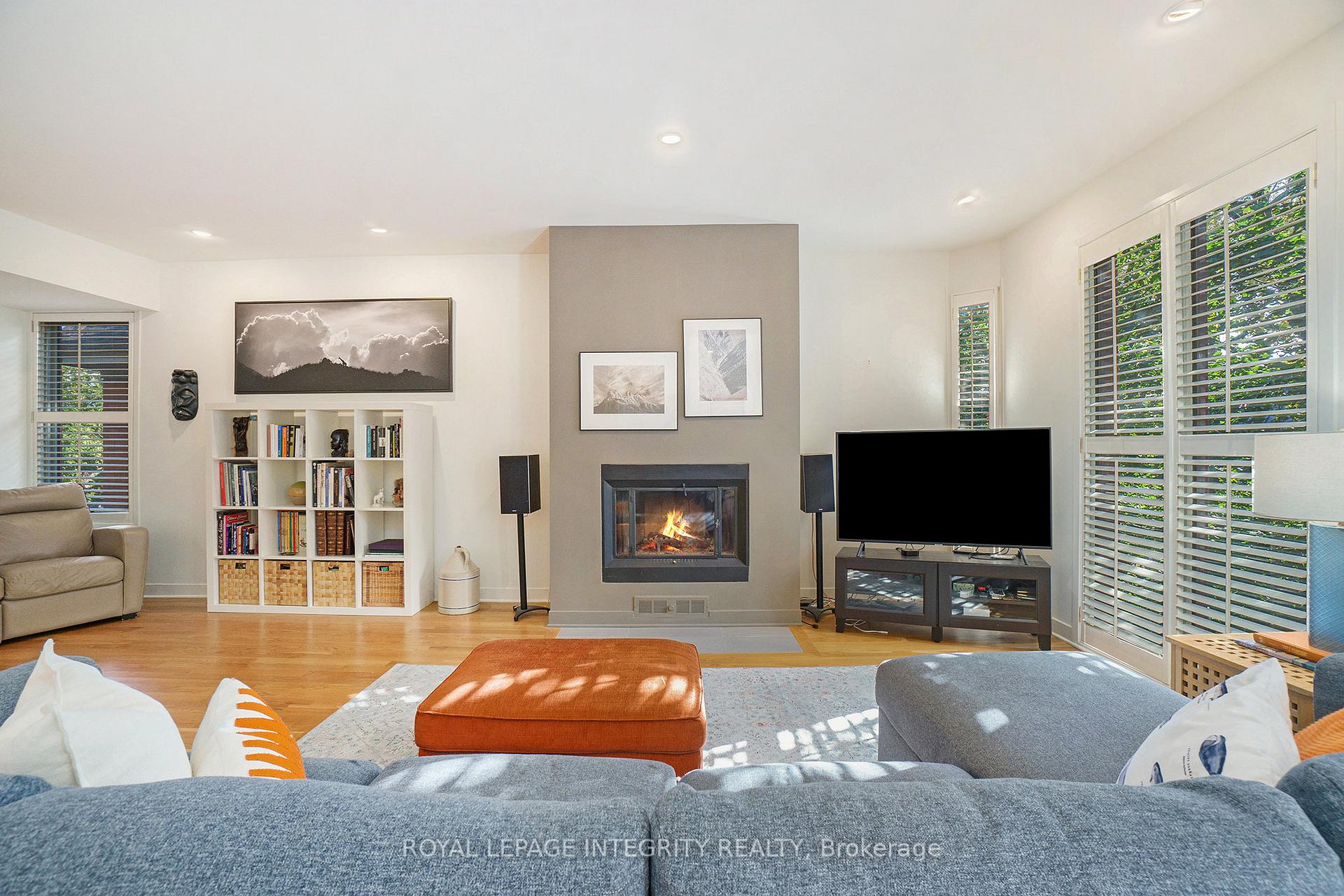 Photo 10 of 45 Mcleod Street, Ottawa, Ottawa Centre/Golden Triangle — HOMEH