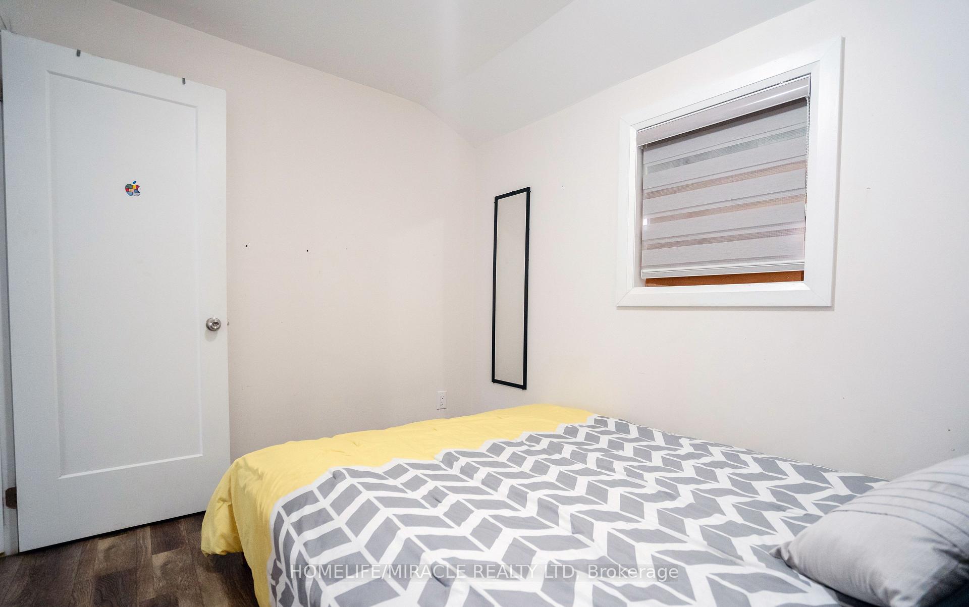 Photo 10 of 6483 Ash Street, Niagara Falls, Dorchester — HOMEH
