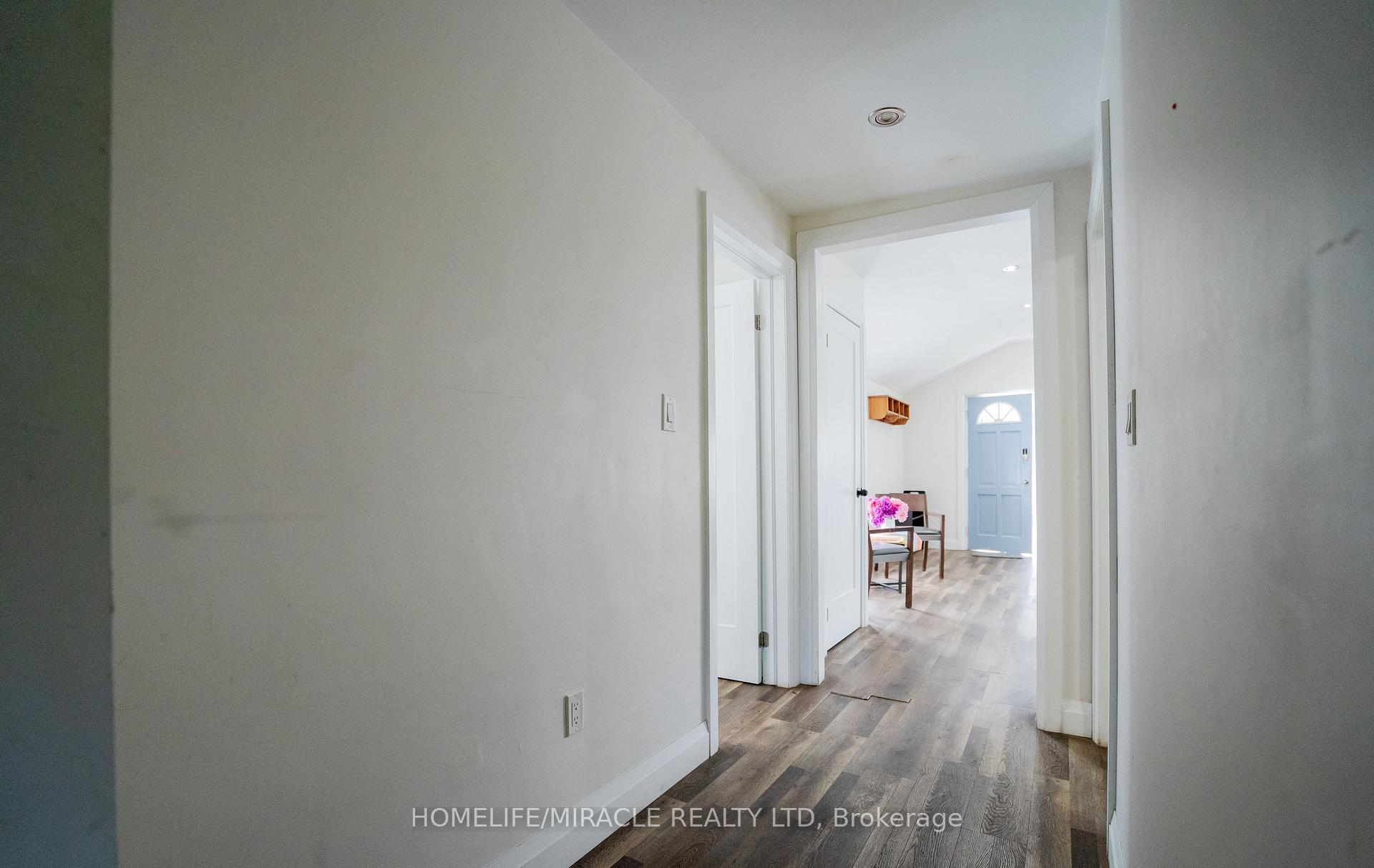 Photo 15 of 6483 Ash Street, Niagara Falls, Dorchester — HOMEH