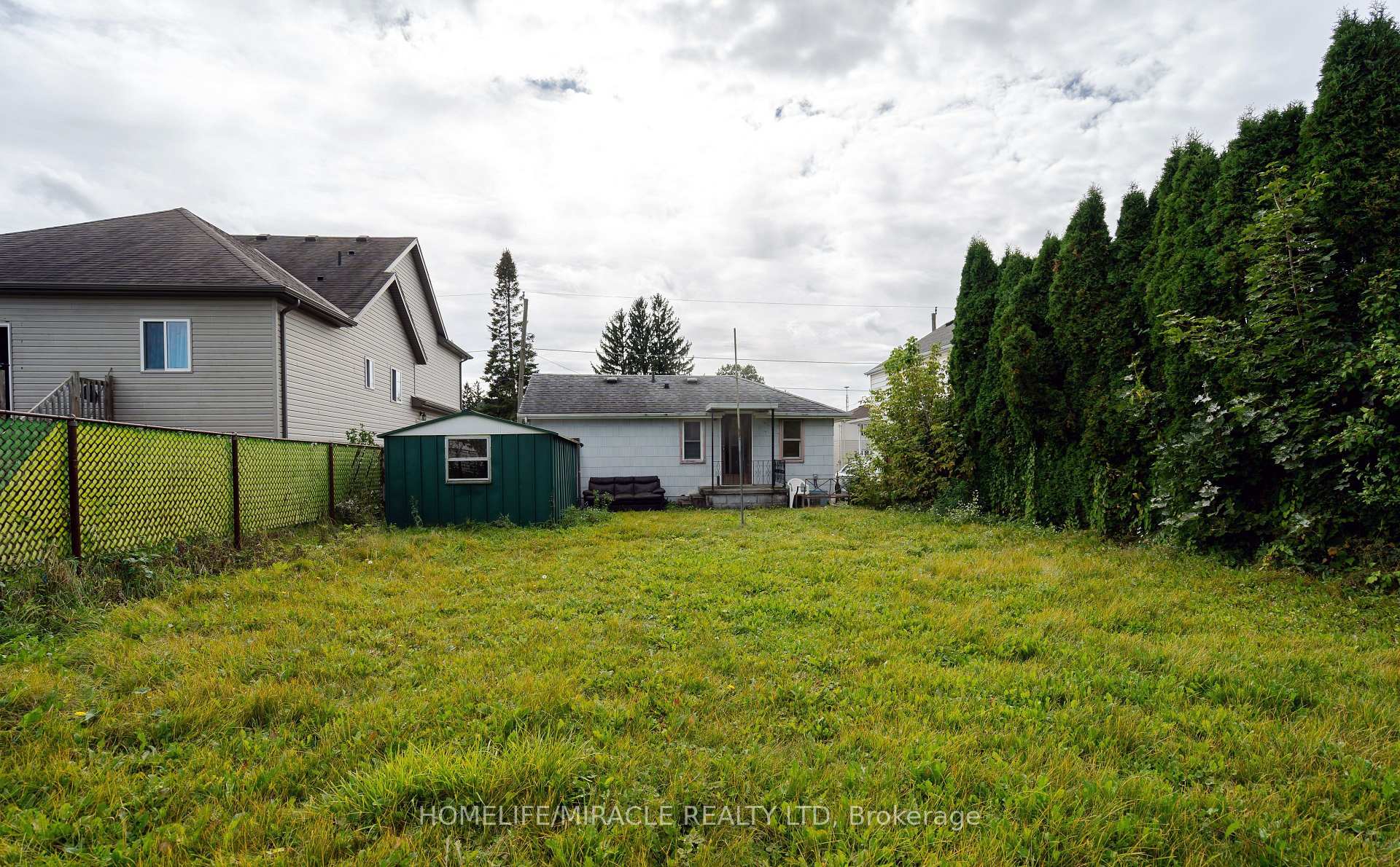Photo 17 of 6483 Ash Street, Niagara Falls, Dorchester — HOMEH