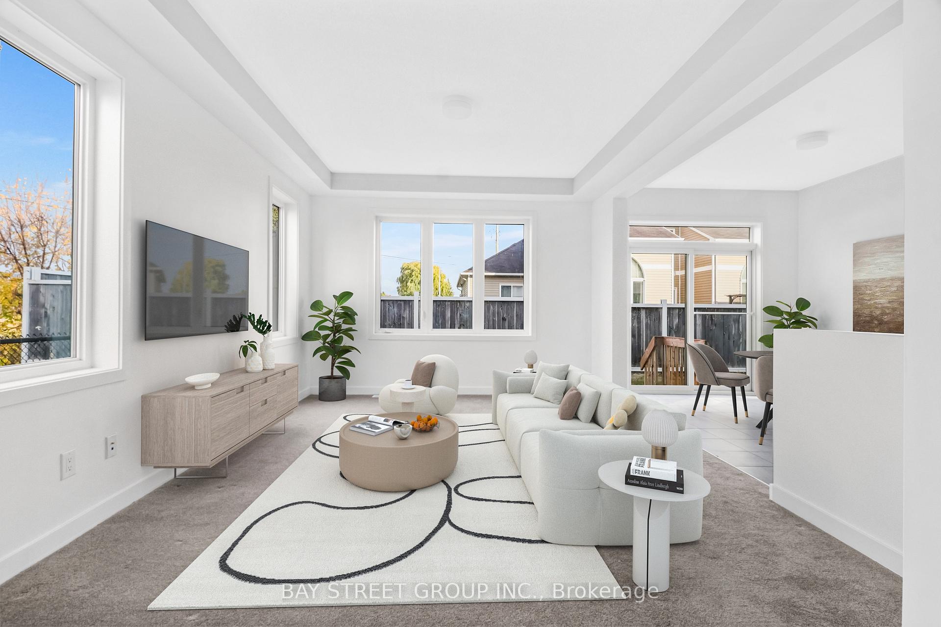 Photo 7 of 2130 Winsome Terrace, Ottawa, Fallingbrook/Gardenway South — HOMEH