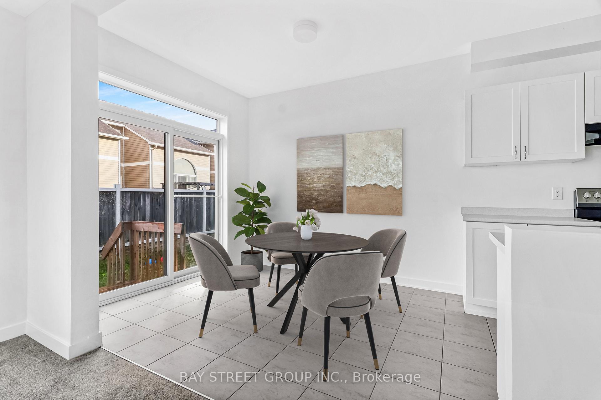Photo 10 of 2130 Winsome Terrace, Ottawa, Fallingbrook/Gardenway South — HOMEH