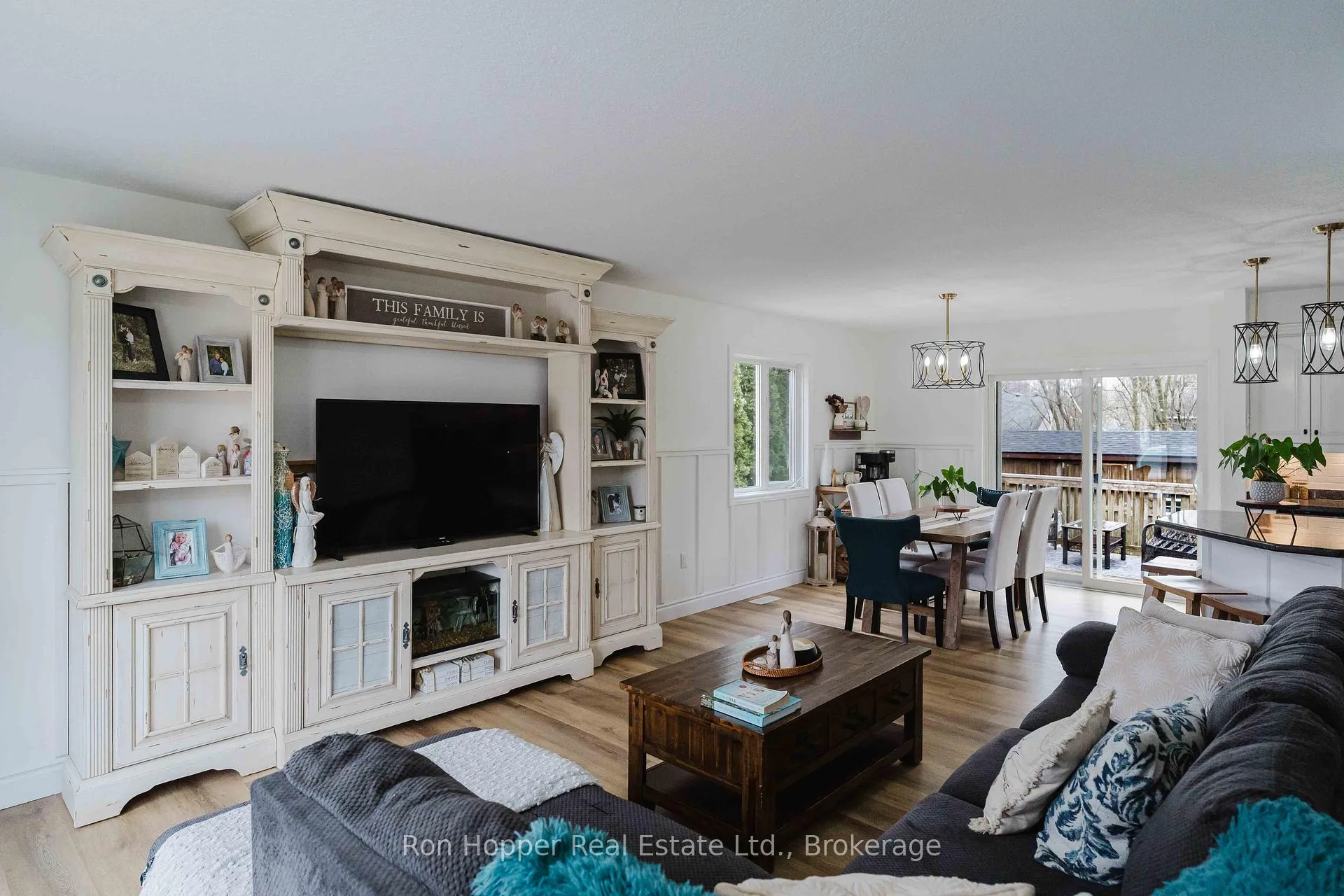 Photo 2 of 69 Matilda Street, Arran-Elderslie — HOMEH