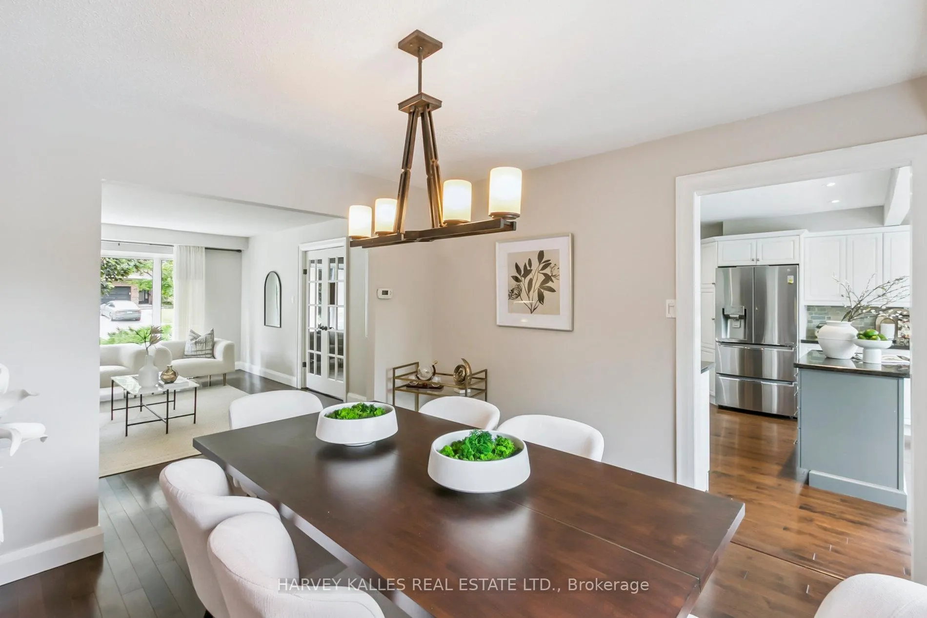 Photo 12 of 92 Golf Links Drive, Aurora, Aurora Highlands — HOMEH