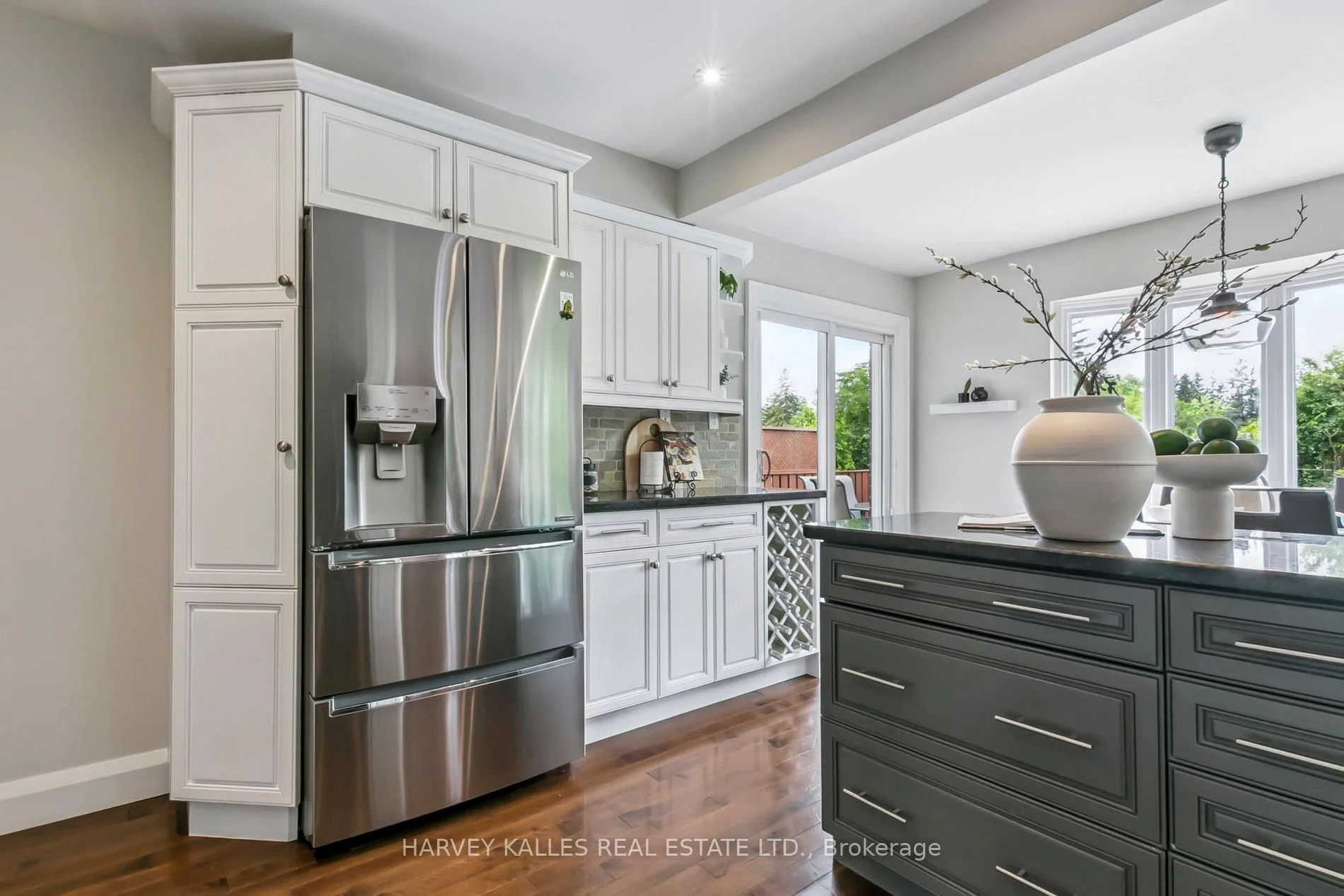 Photo 20 of 92 Golf Links Drive, Aurora, Aurora Highlands — HOMEH