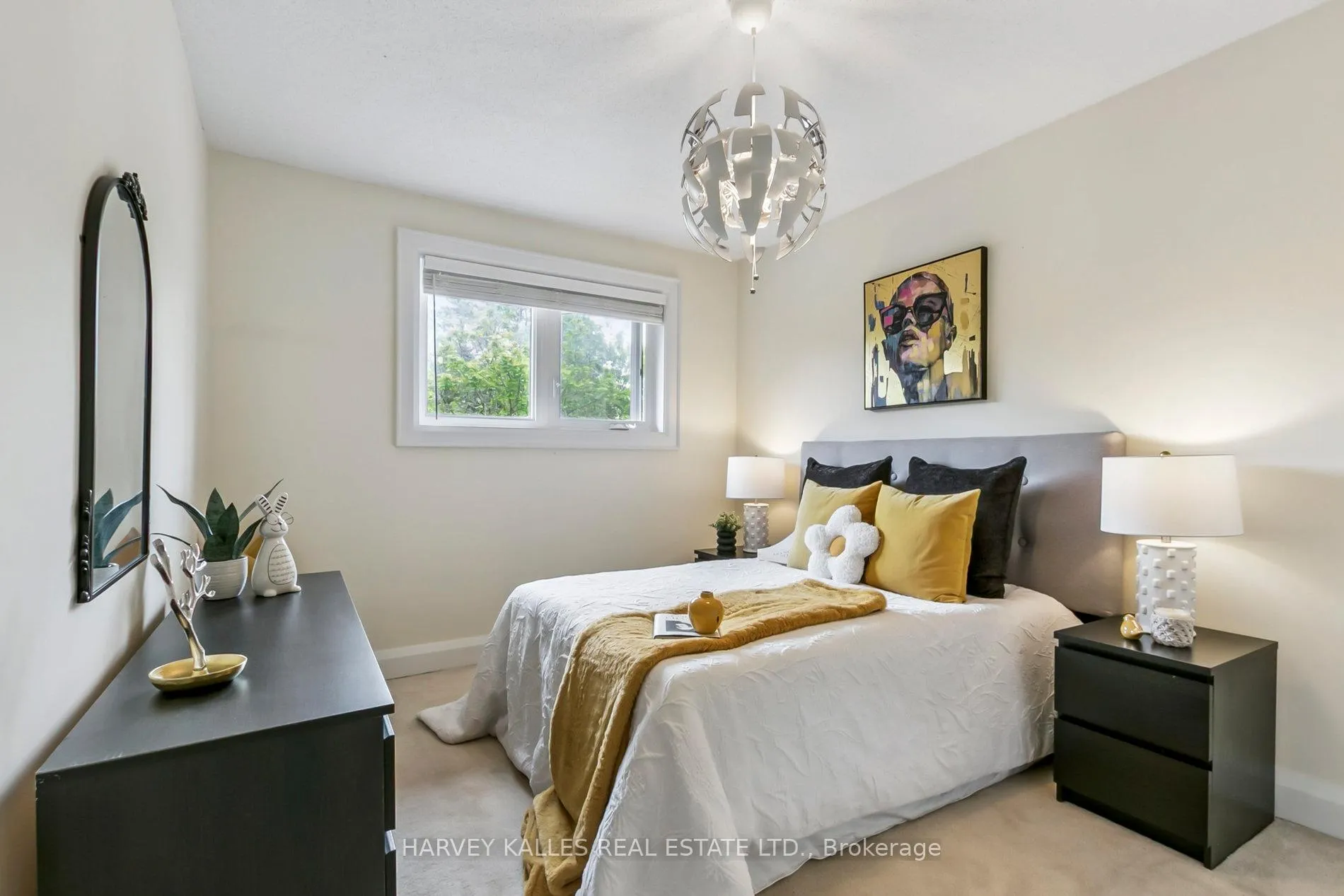 Photo 39 of 92 Golf Links Drive, Aurora, Aurora Highlands — HOMEH