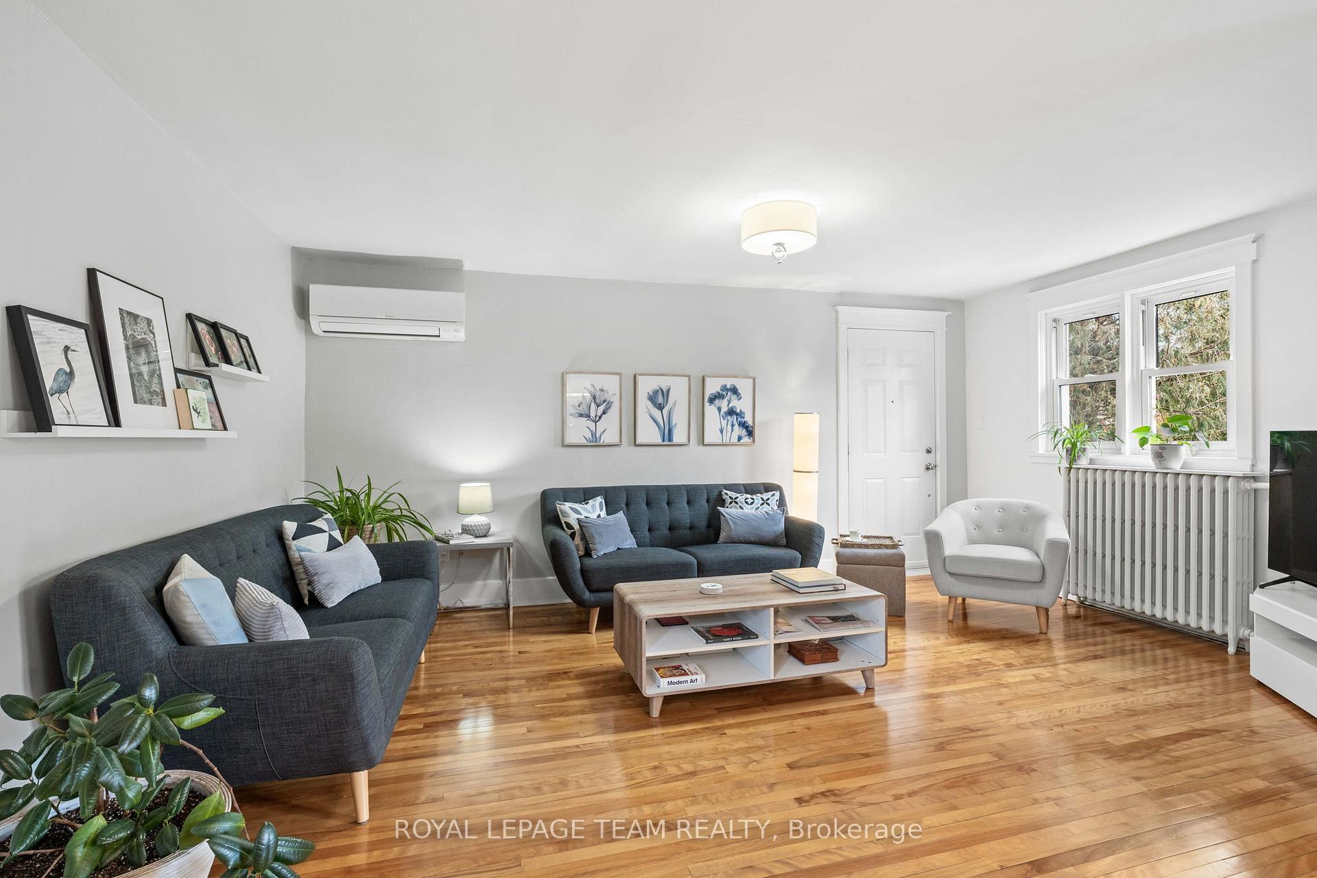 Photo 7 of 160 Crichton Street, Ottawa, New Edinburgh — HOMEH