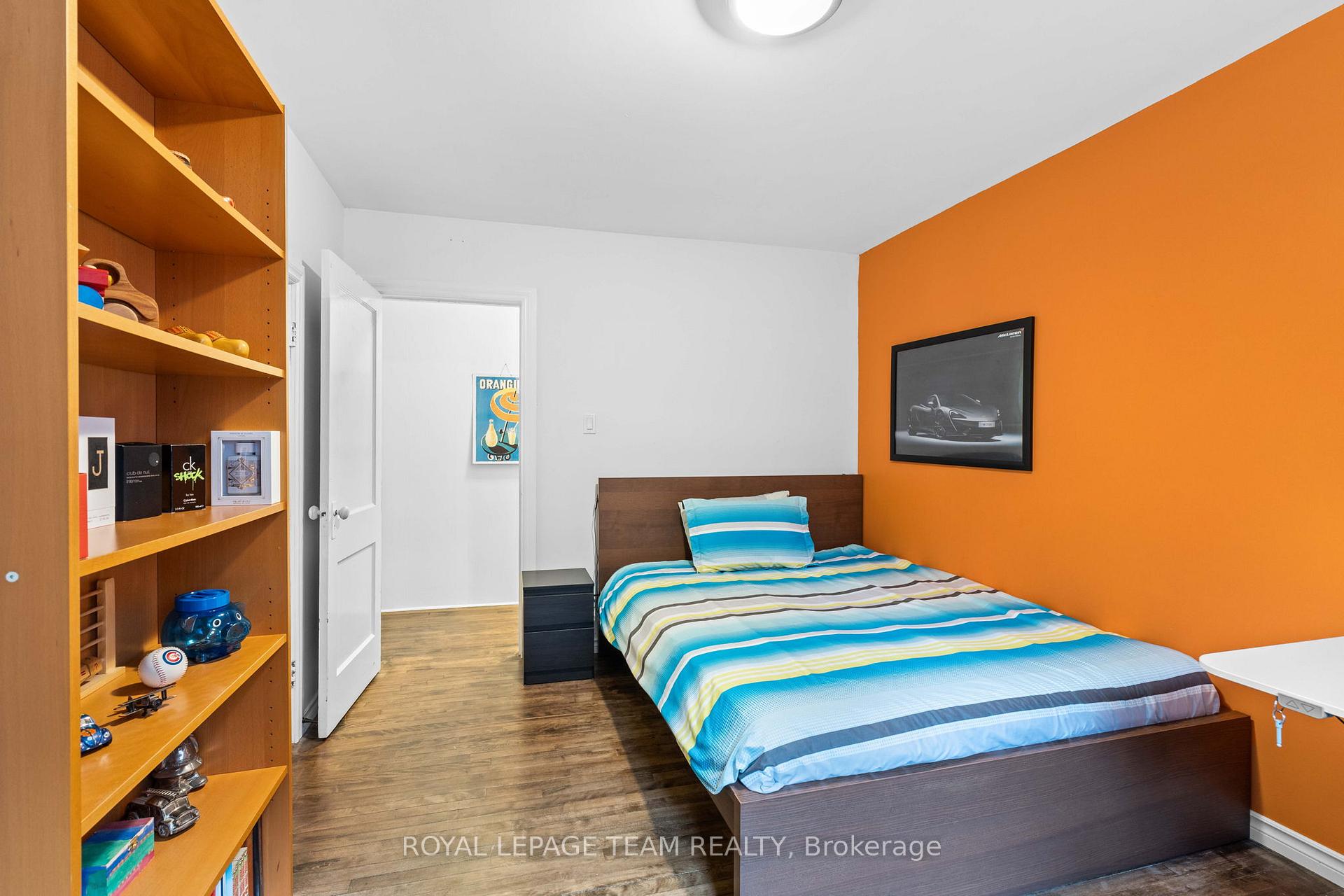 Photo 24 of 160 Crichton Street, Ottawa, New Edinburgh — HOMEH