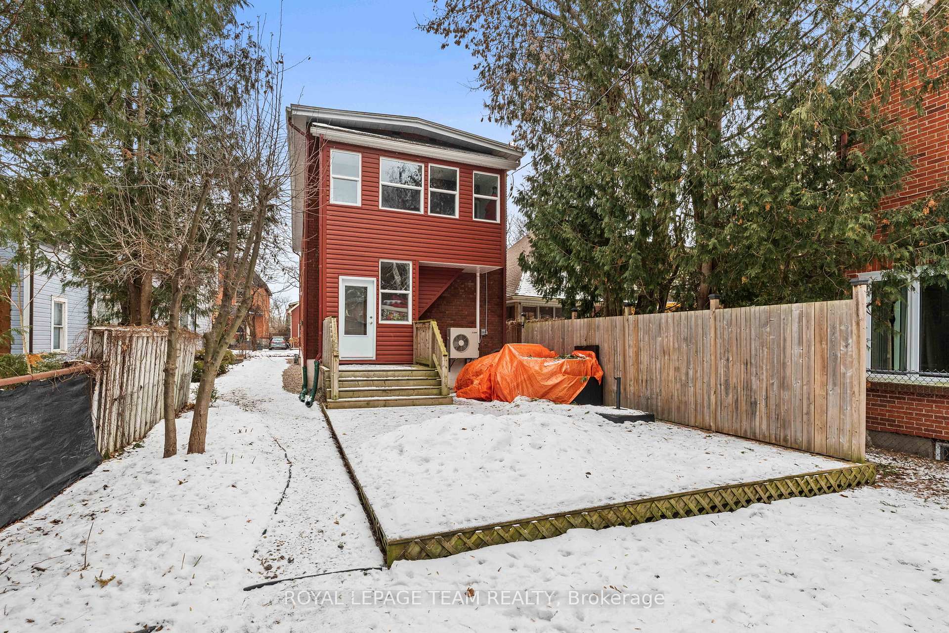 Photo 37 of 160 Crichton Street, Ottawa, New Edinburgh — HOMEH
