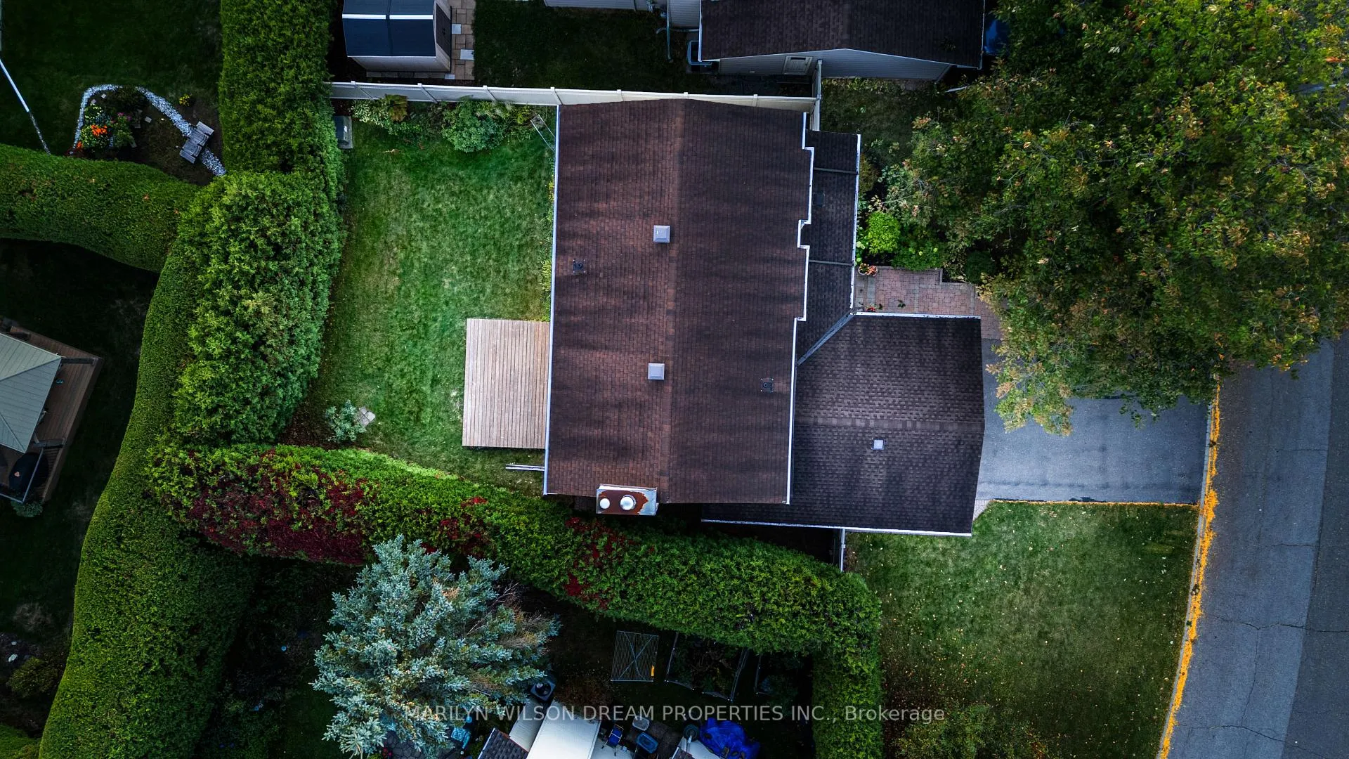 Photo 33 of 1150 Bordeau Grove, Ottawa, Convent Glen — HOMEH