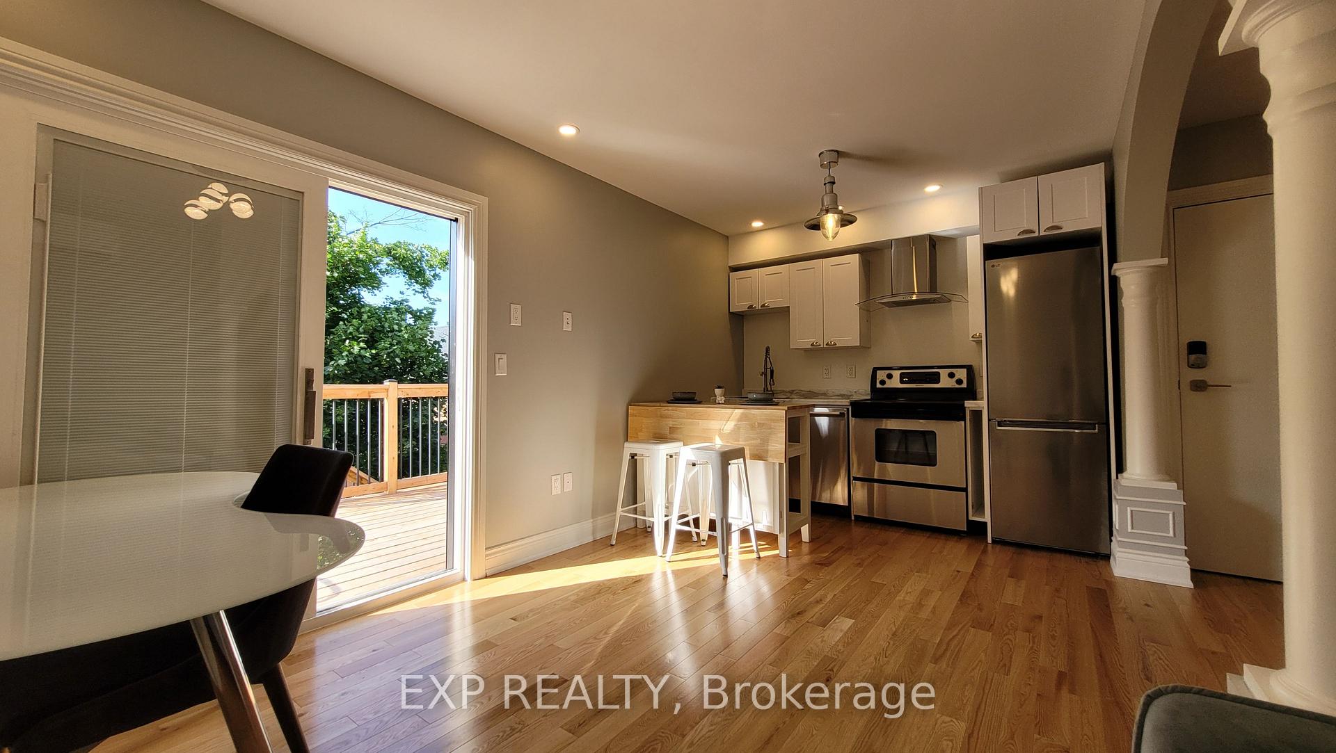 Photo 3 of Unit 303, 157-159 James Street, Ottawa, Ottawa Centre — HOMEH