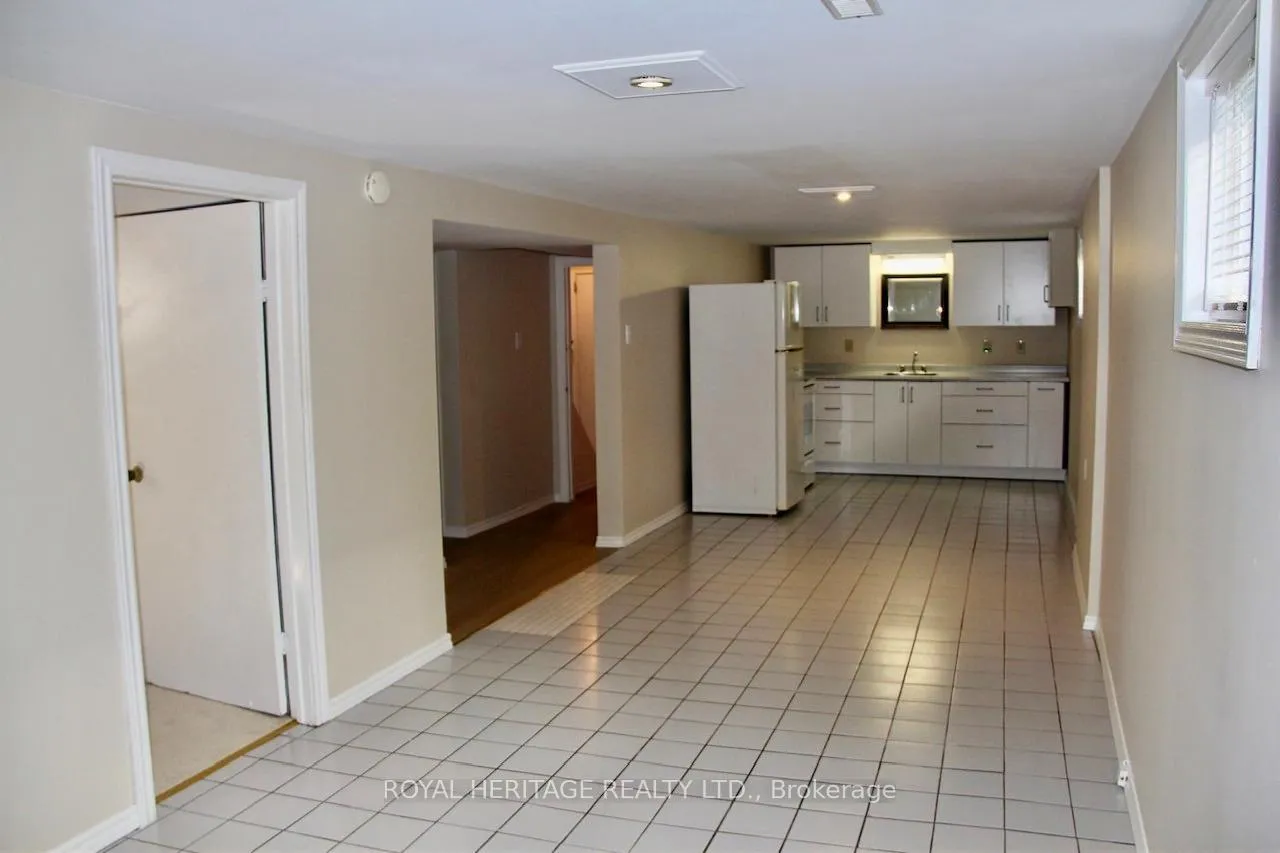 Photo 20 of 1078 Ronlea Avenue S, Oshawa, Donevan — HOMEH