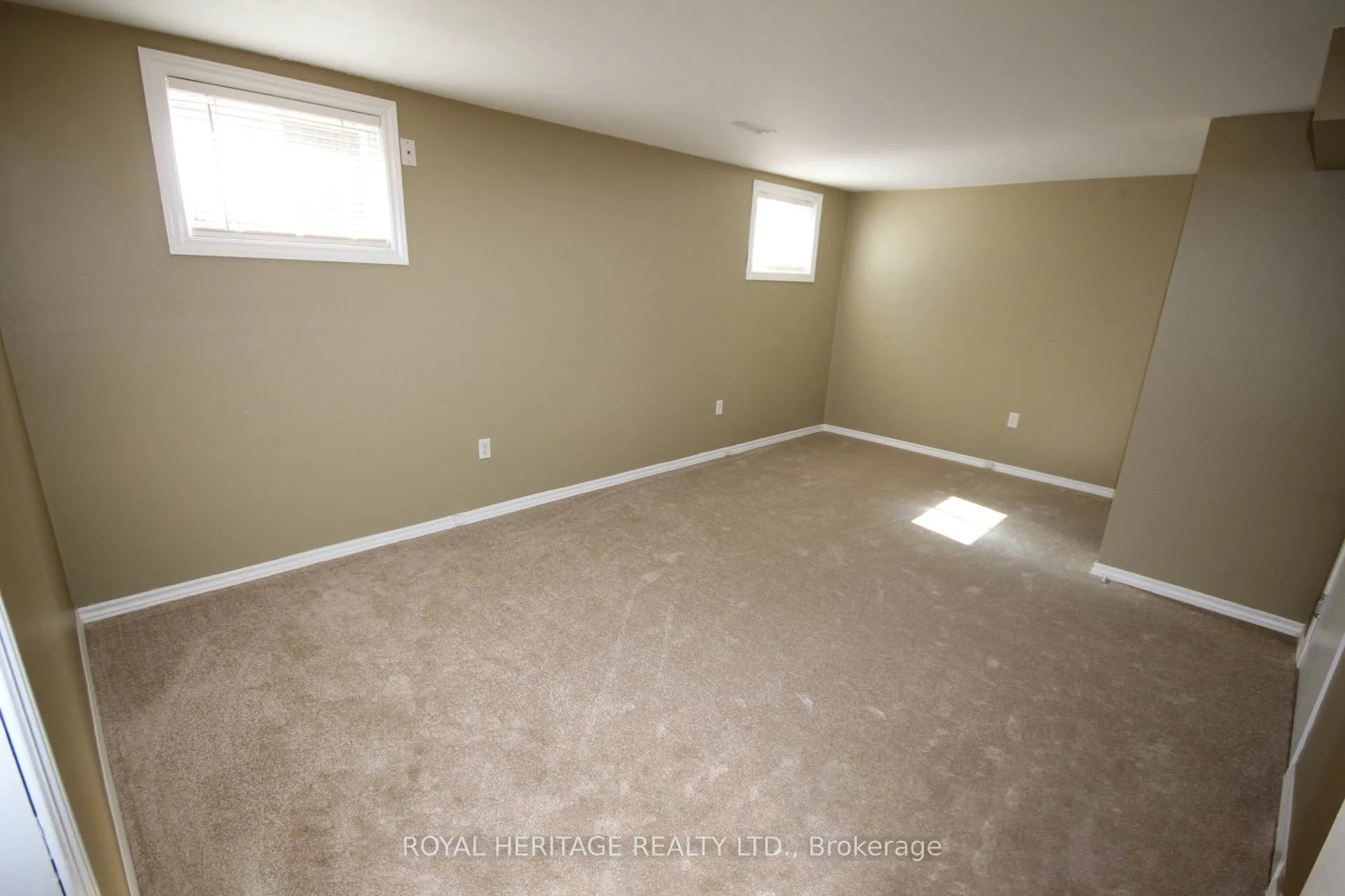 Photo 21 of 1078 Ronlea Avenue S, Oshawa, Donevan — HOMEH