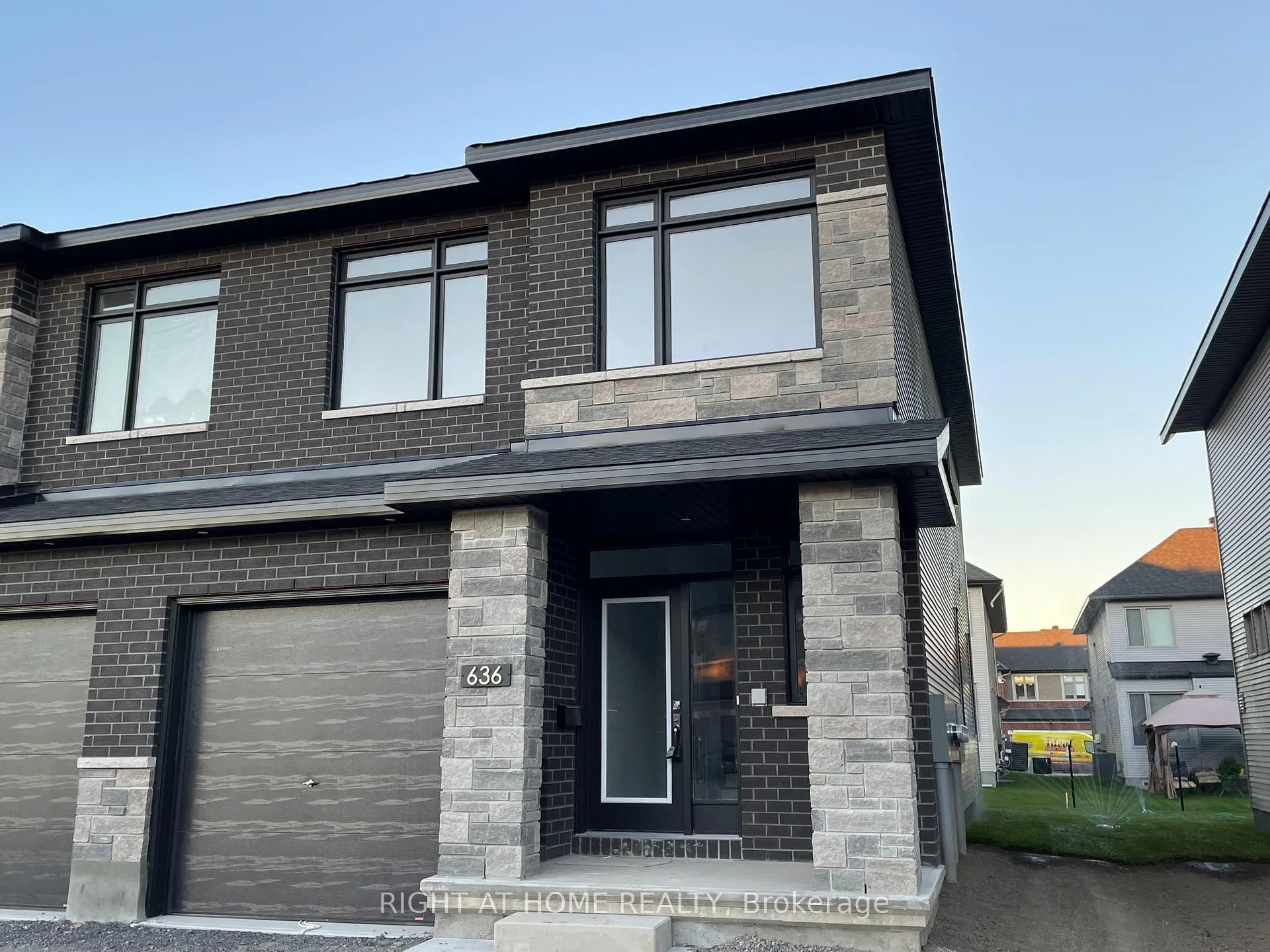 Photo 1 of 636 Cordelette Circle, Ottawa, Mer Bleue/Bradley Estates/Anderson Park — HOMEH
