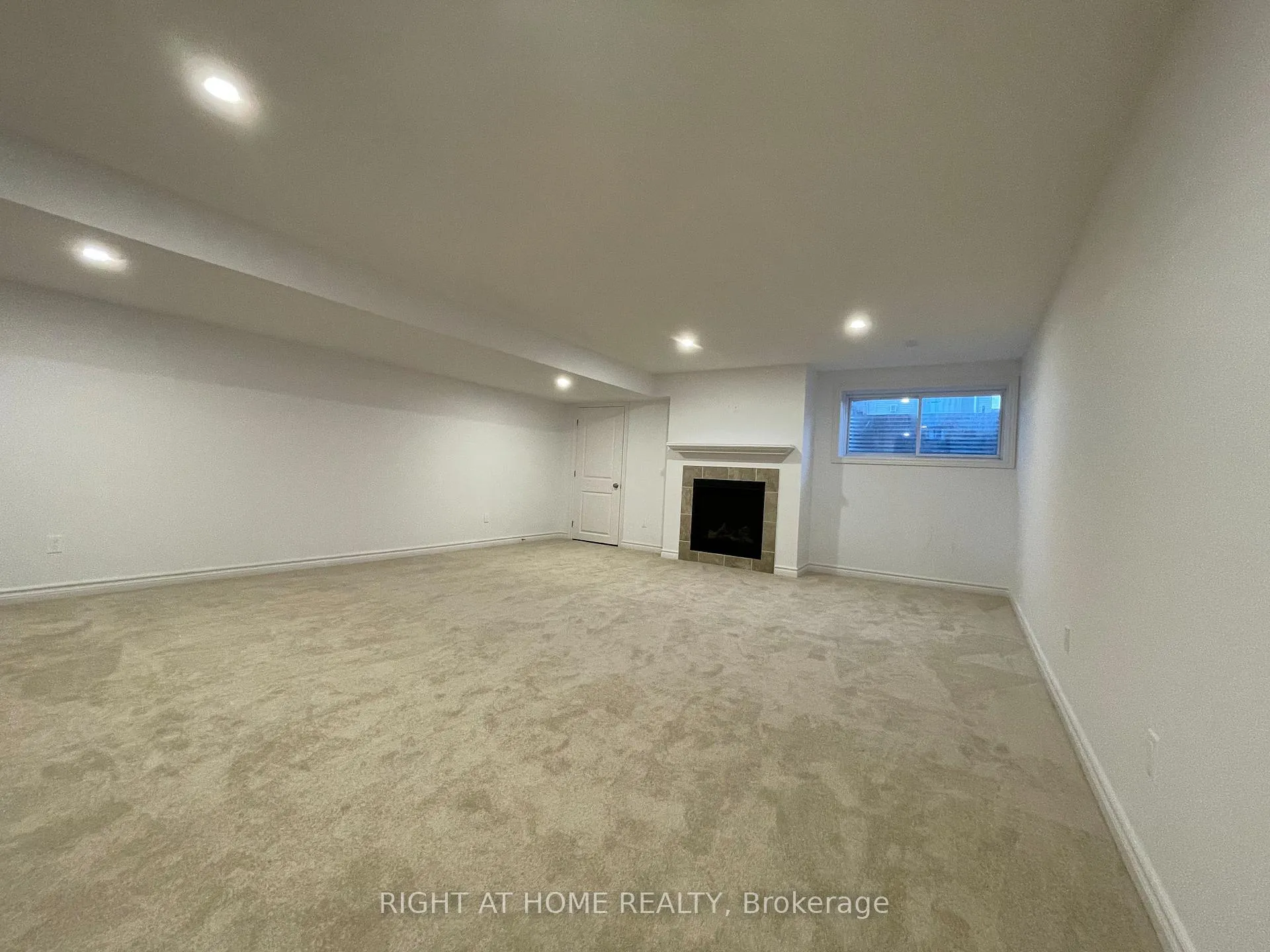 Photo 18 of 636 Cordelette Circle, Ottawa, Mer Bleue/Bradley Estates/Anderson Park — HOMEH