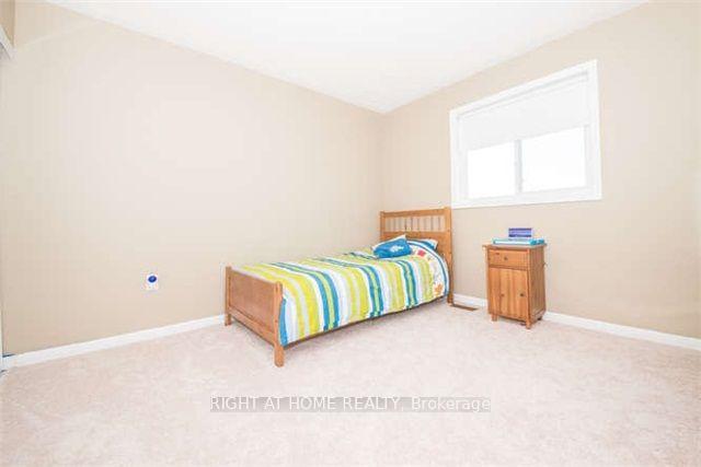 Photo 17 of 780 Ormond Drive, Oshawa, Samac — HOMEH