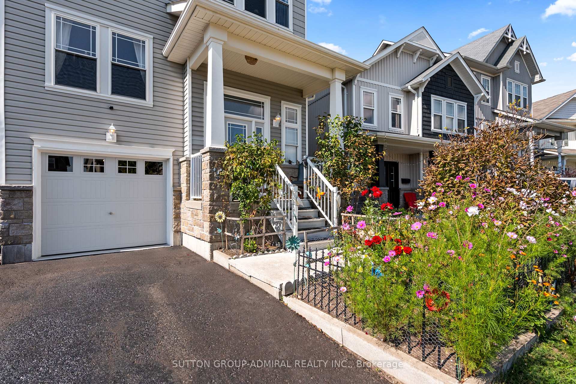 Photo 5 of 54 Pearl Drive, Orillia — HOMEH