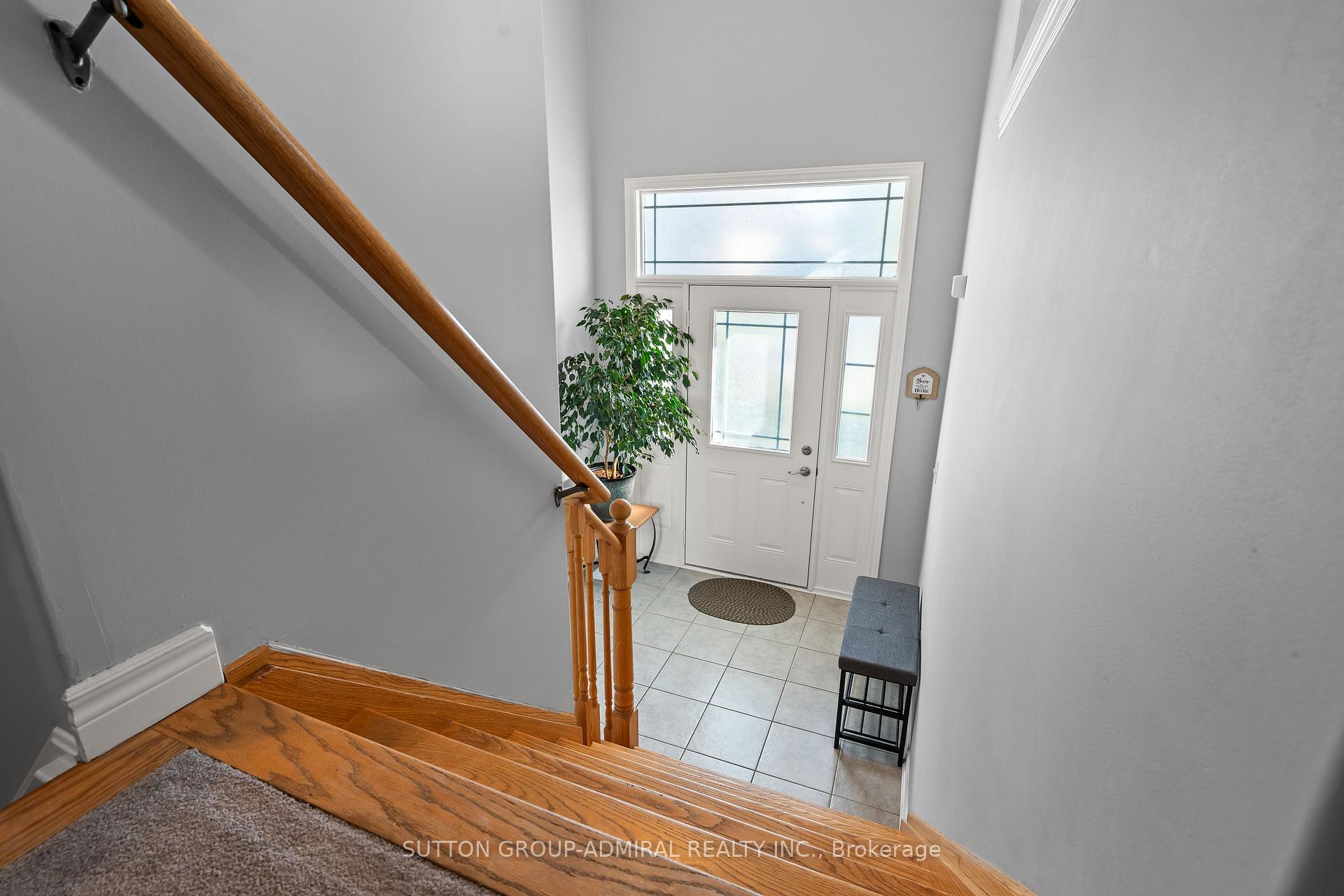 Photo 9 of 54 Pearl Drive, Orillia — HOMEH