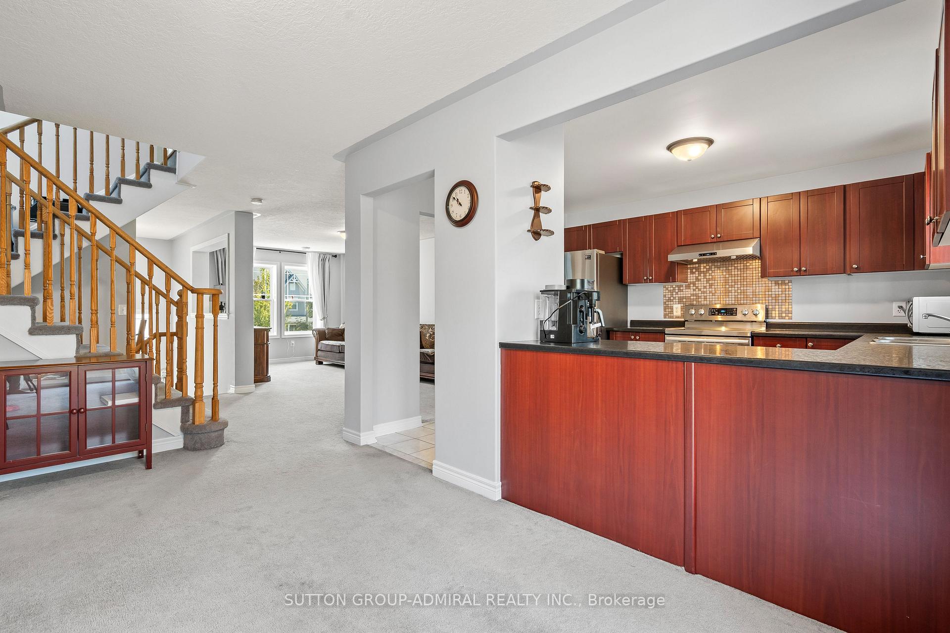 Photo 13 of 54 Pearl Drive, Orillia — HOMEH