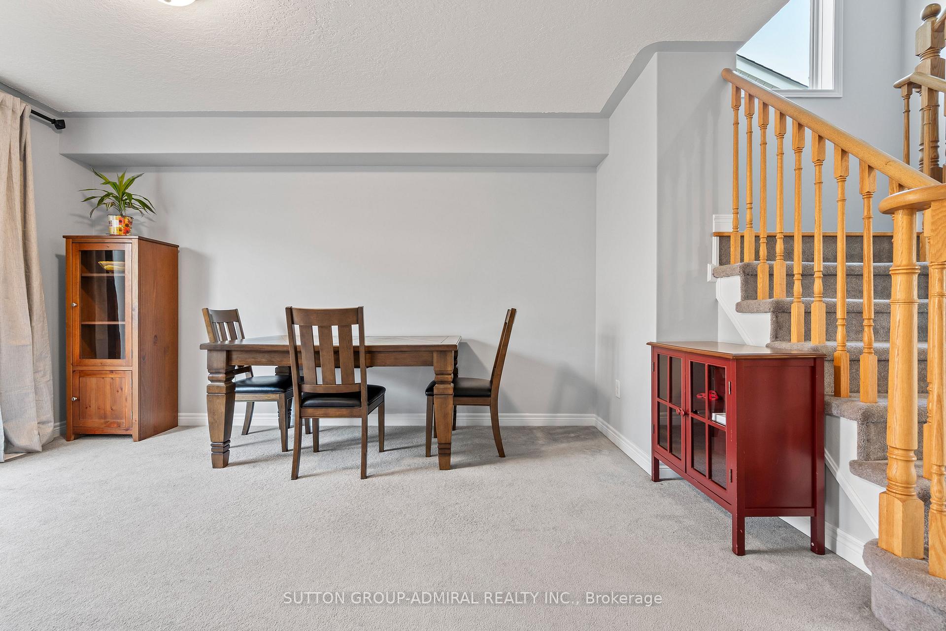 Photo 15 of 54 Pearl Drive, Orillia — HOMEH