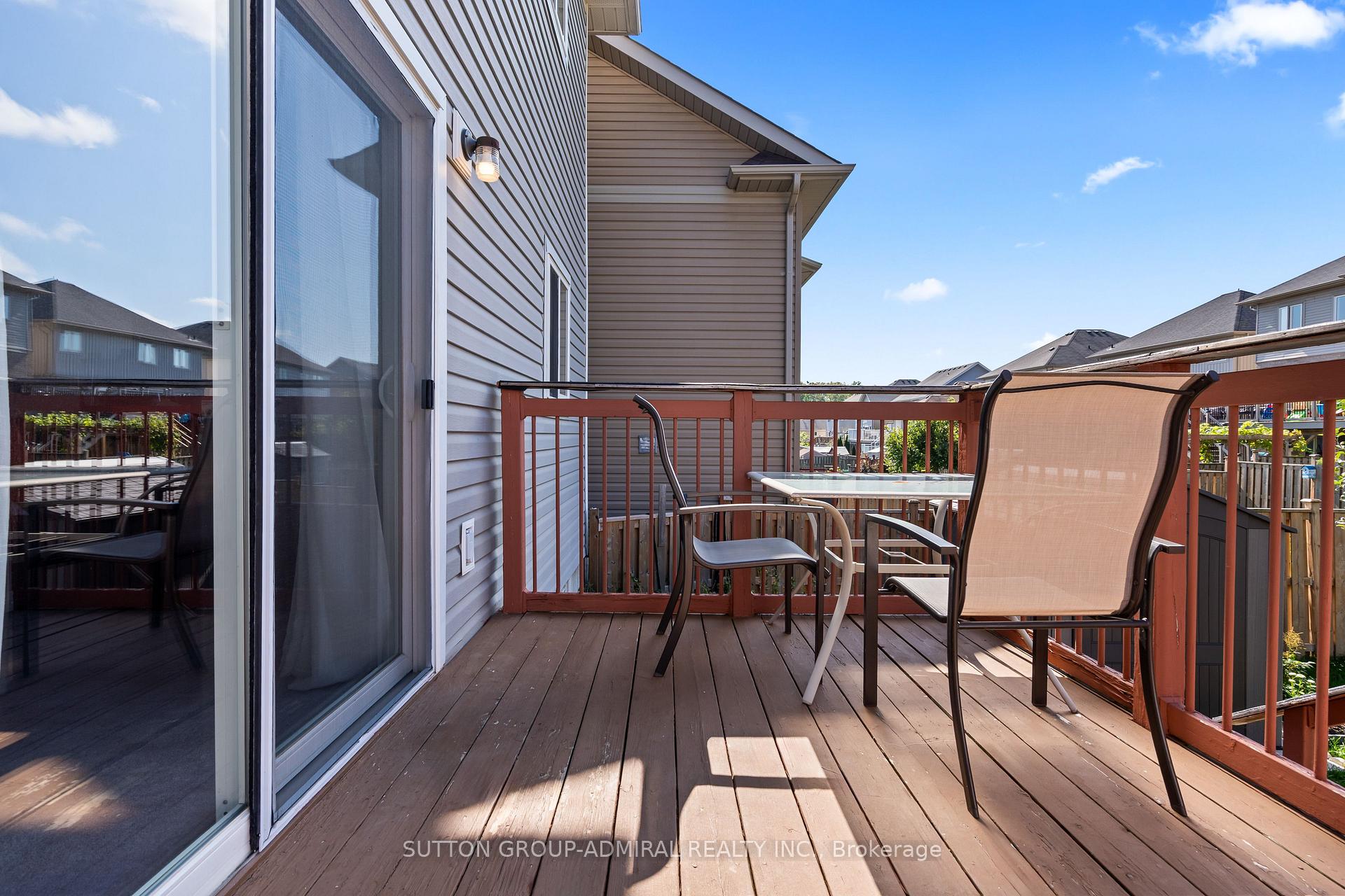 Photo 18 of 54 Pearl Drive, Orillia — HOMEH