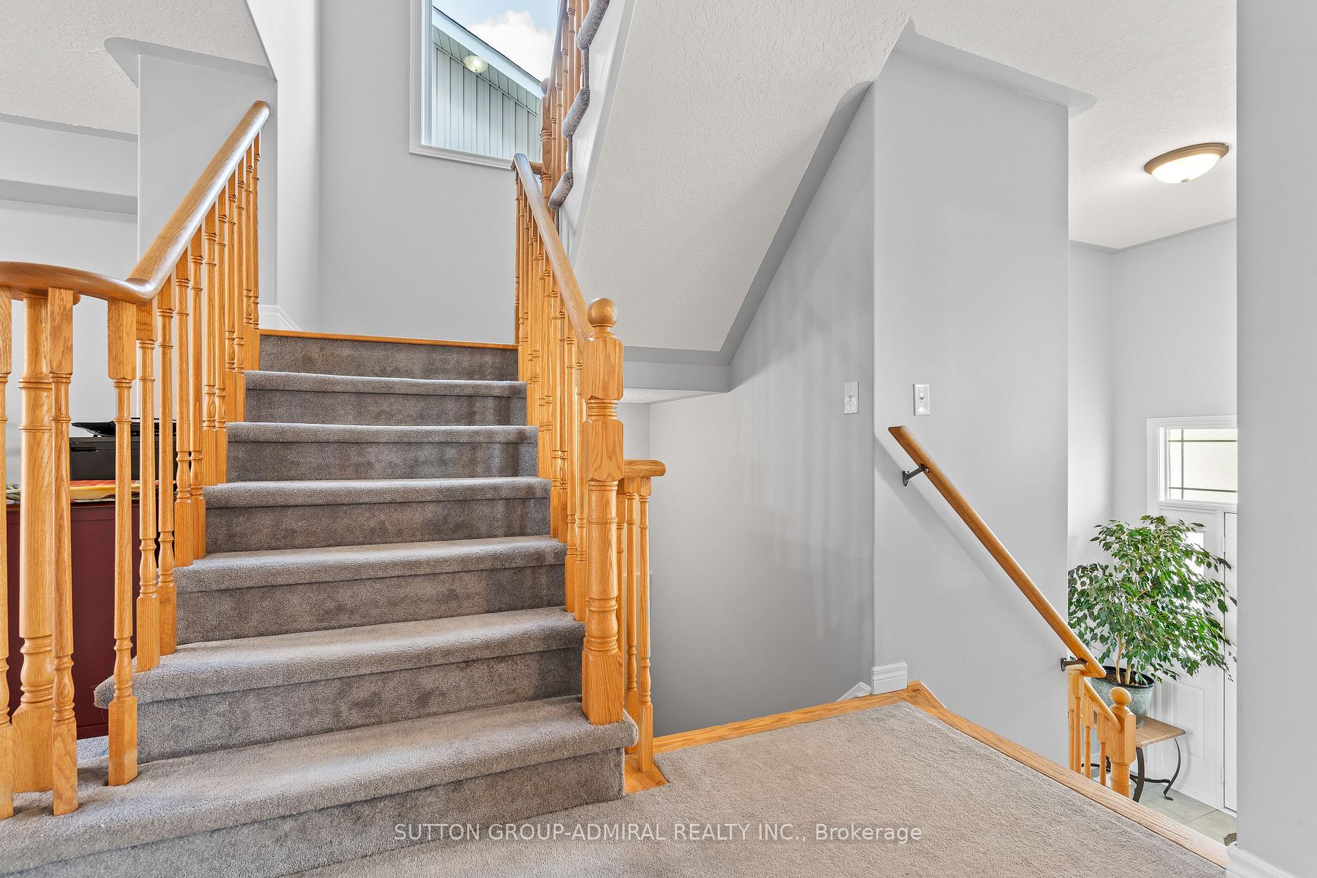 Photo 21 of 54 Pearl Drive, Orillia — HOMEH