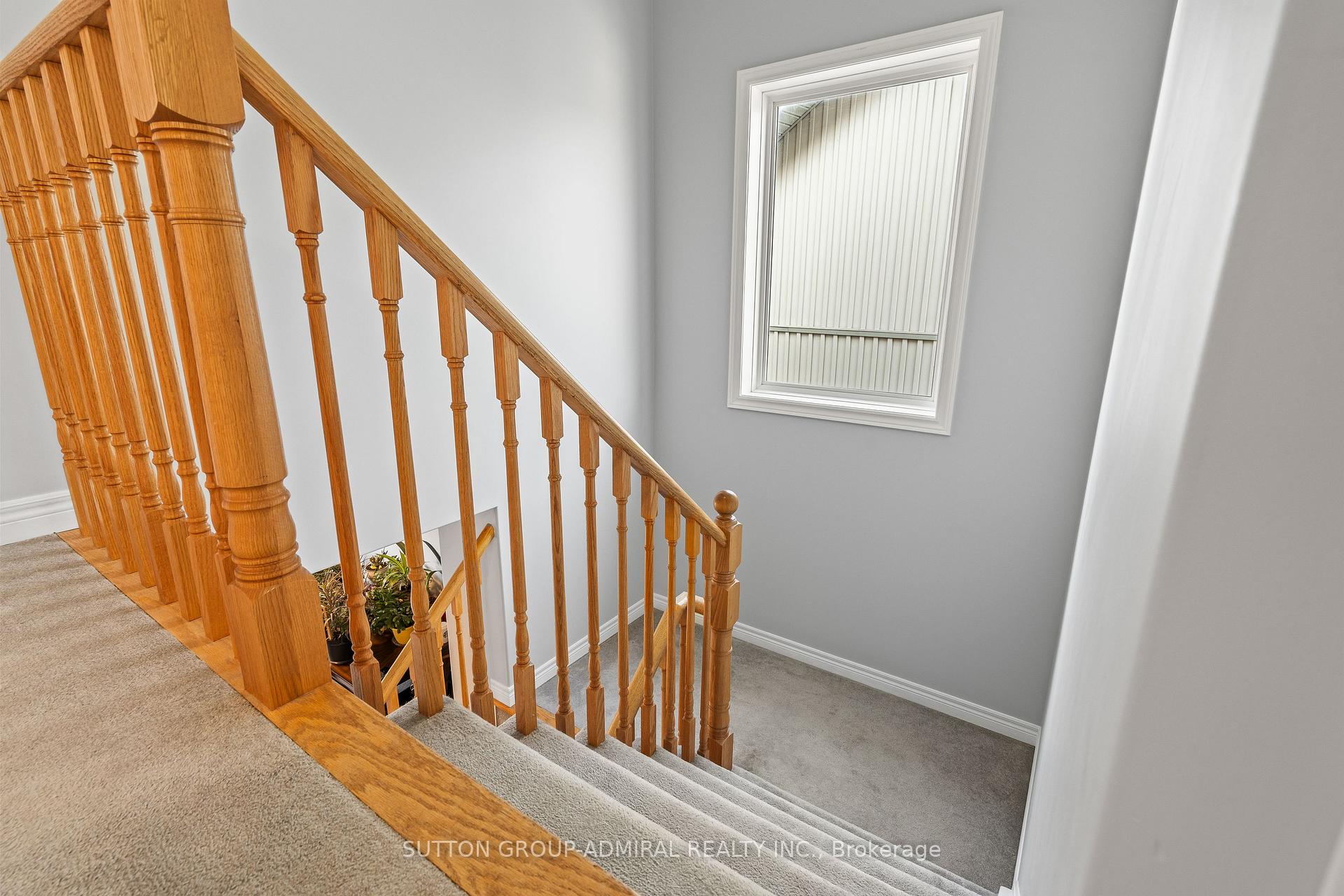 Photo 22 of 54 Pearl Drive, Orillia — HOMEH