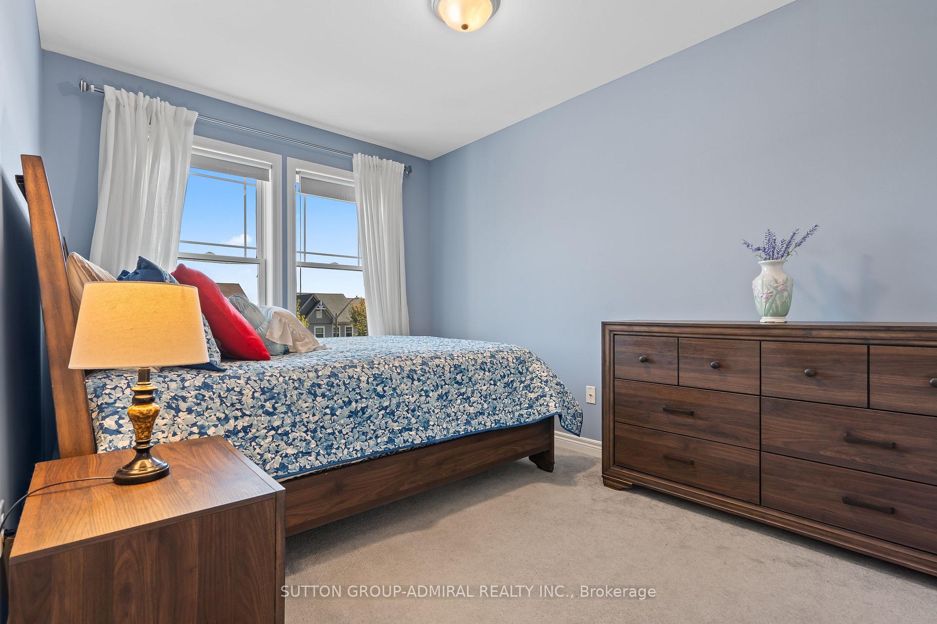 Photo 28 of 54 Pearl Drive, Orillia — HOMEH