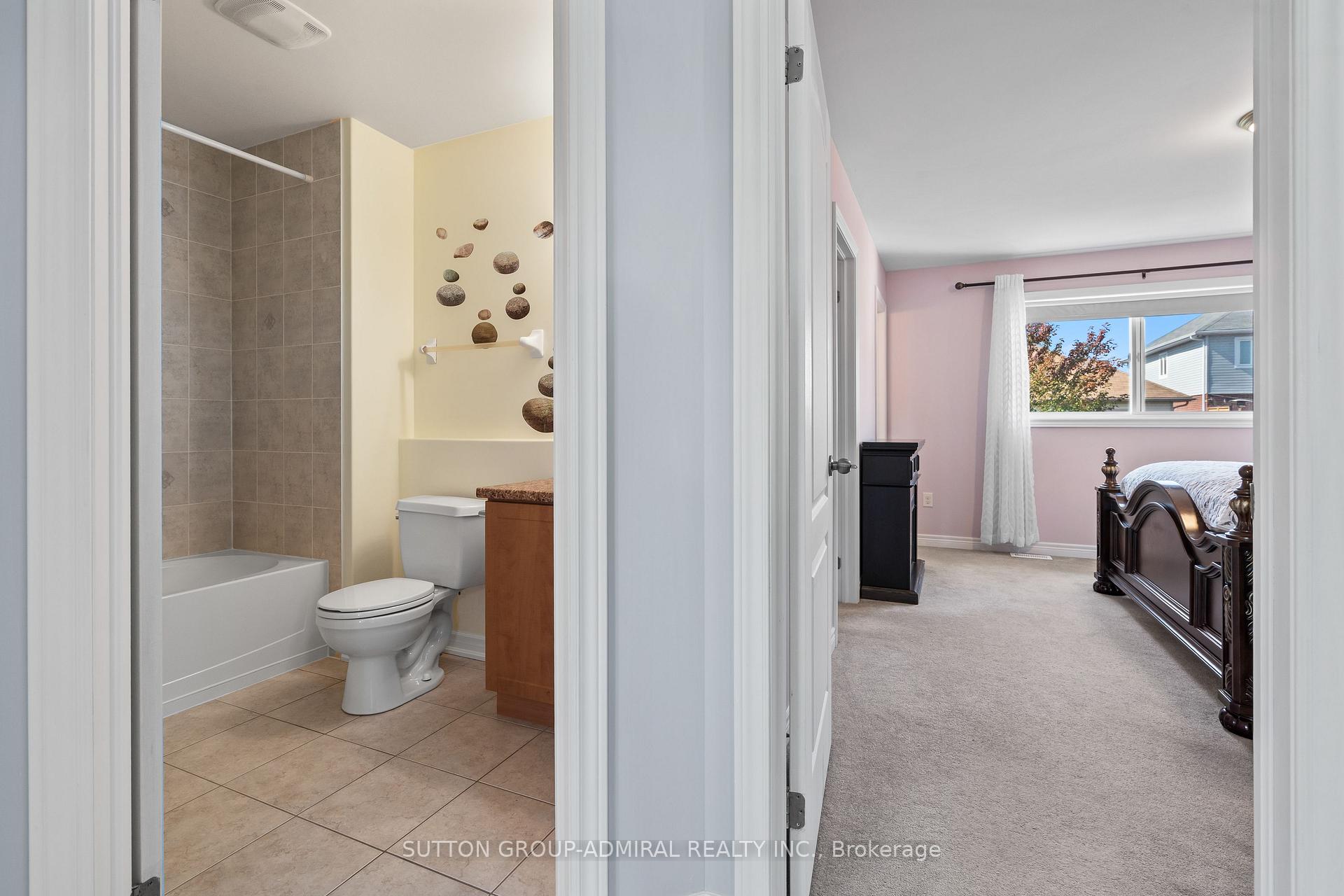Photo 30 of 54 Pearl Drive, Orillia — HOMEH