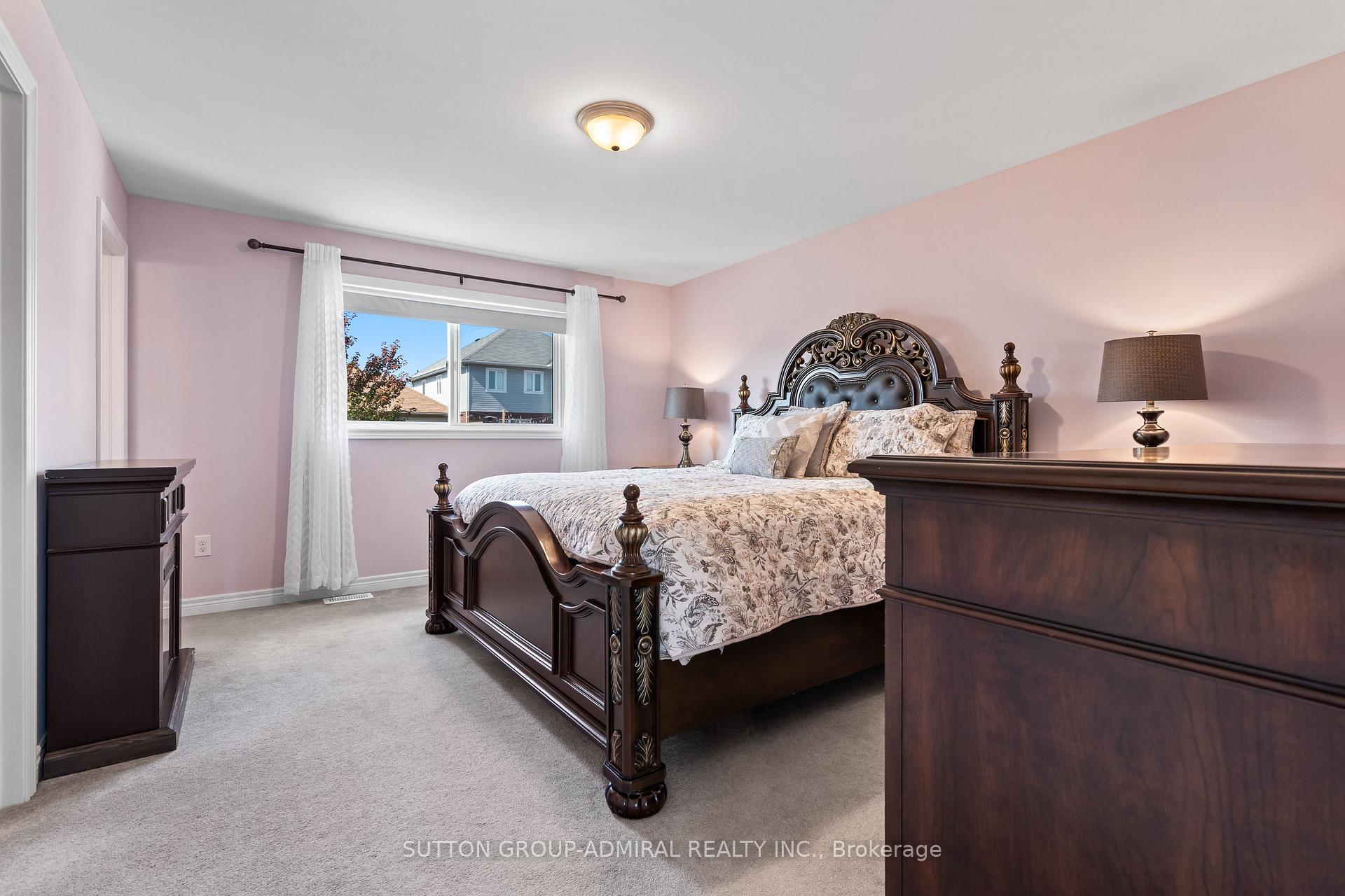 Photo 32 of 54 Pearl Drive, Orillia — HOMEH