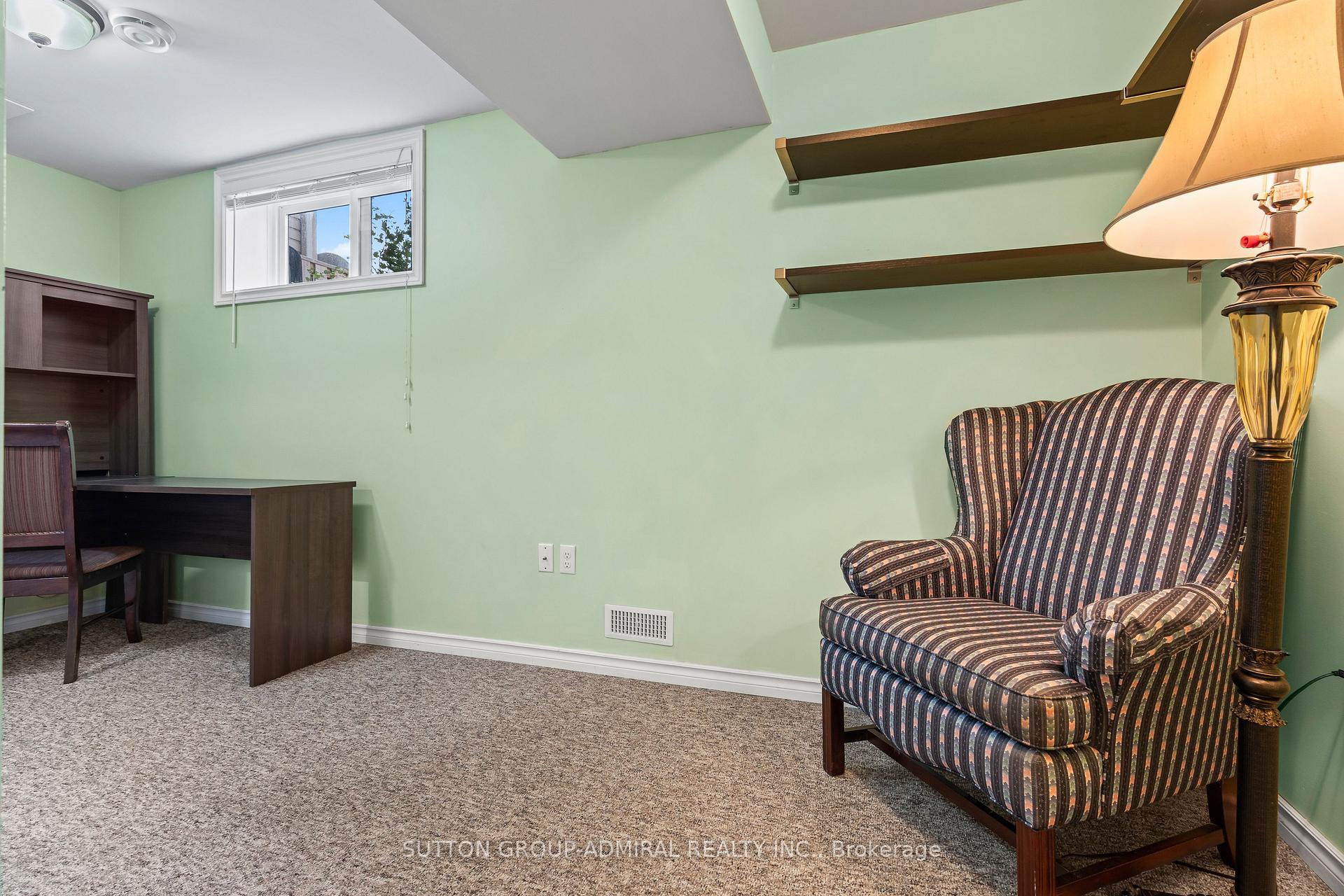 Photo 39 of 54 Pearl Drive, Orillia — HOMEH