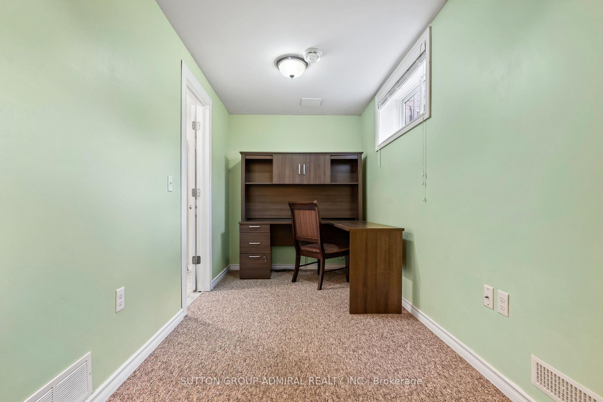 Photo 40 of 54 Pearl Drive, Orillia — HOMEH