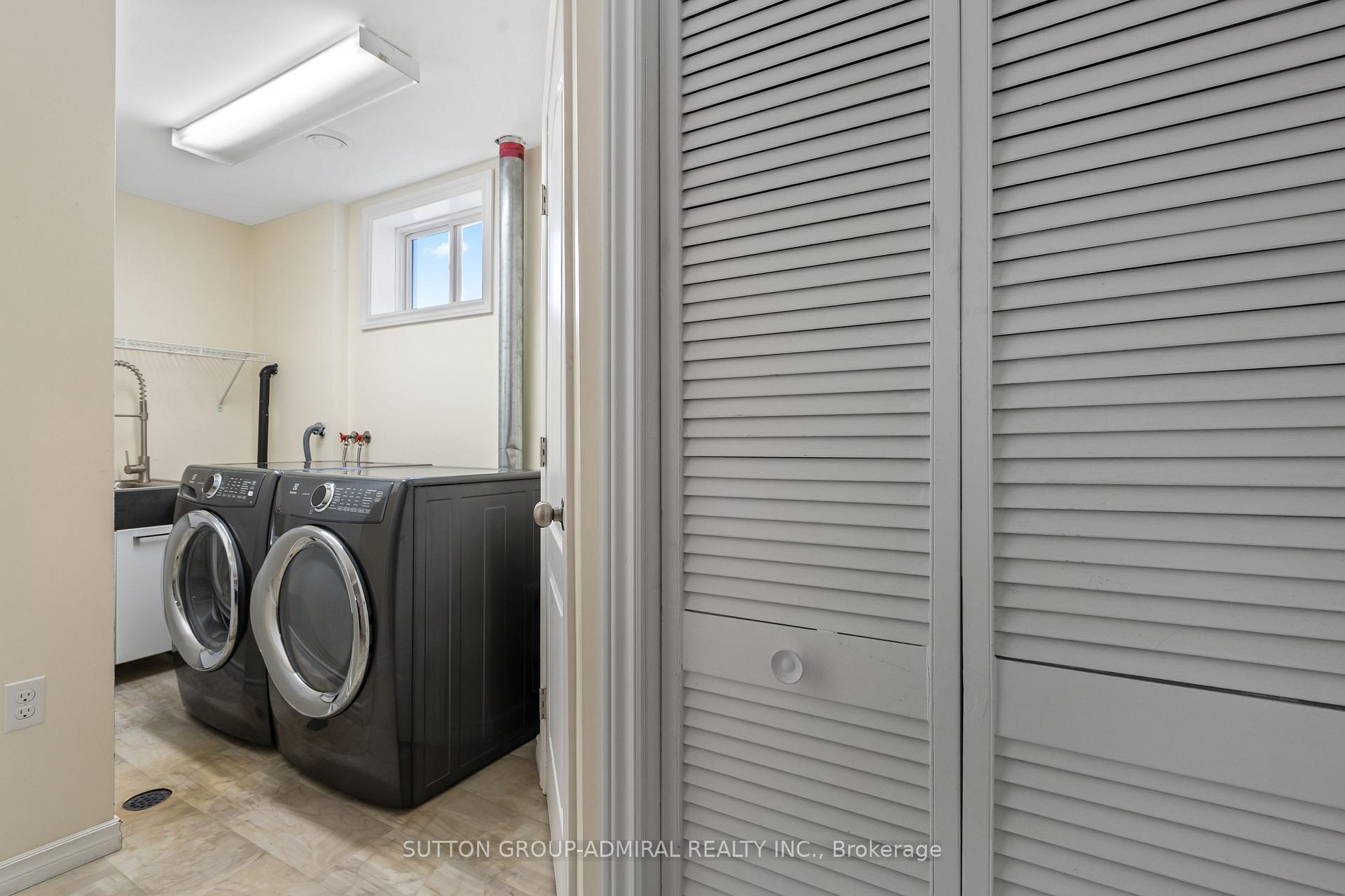 Photo 44 of 54 Pearl Drive, Orillia — HOMEH