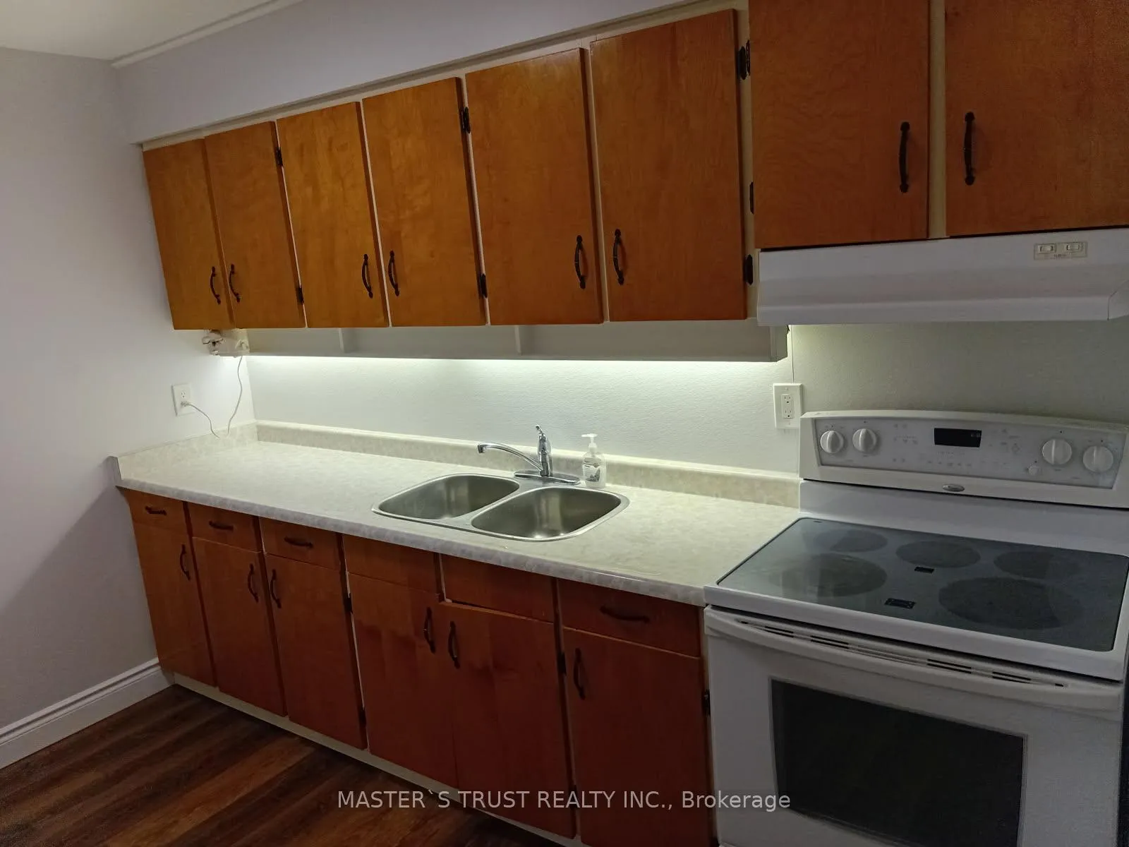 Photo 8 of Unit 3, 190 Borland Street E, Orillia — HOMEH