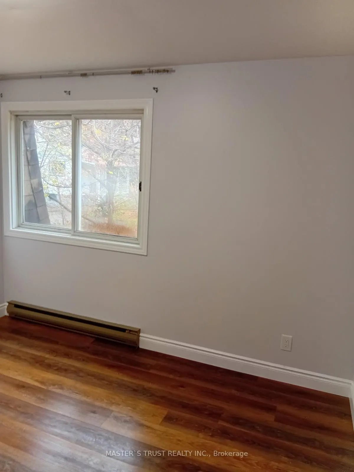 Photo 13 of Unit 3, 190 Borland Street E, Orillia — HOMEH