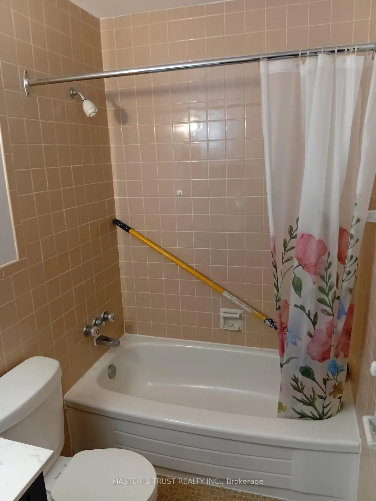 Photo 18 of Unit 3, 190 Borland Street E, Orillia — HOMEH