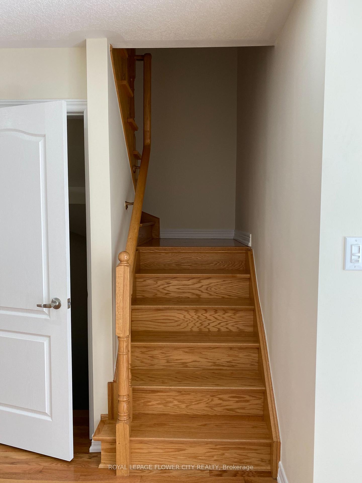 Photo 10 of 108 Swenson Street, New Tecumseth, Alliston — HOMEH