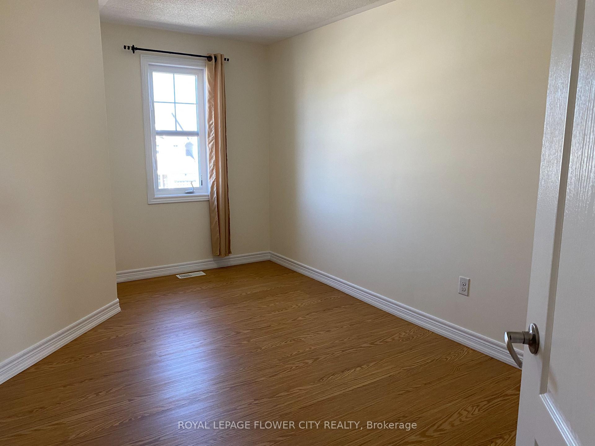 Photo 14 of 108 Swenson Street, New Tecumseth, Alliston — HOMEH