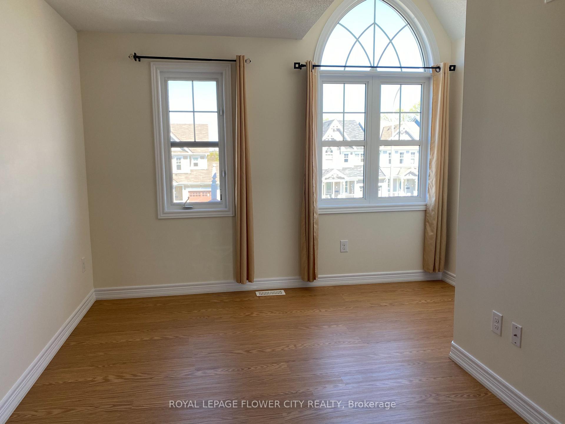 Photo 15 of 108 Swenson Street, New Tecumseth, Alliston — HOMEH