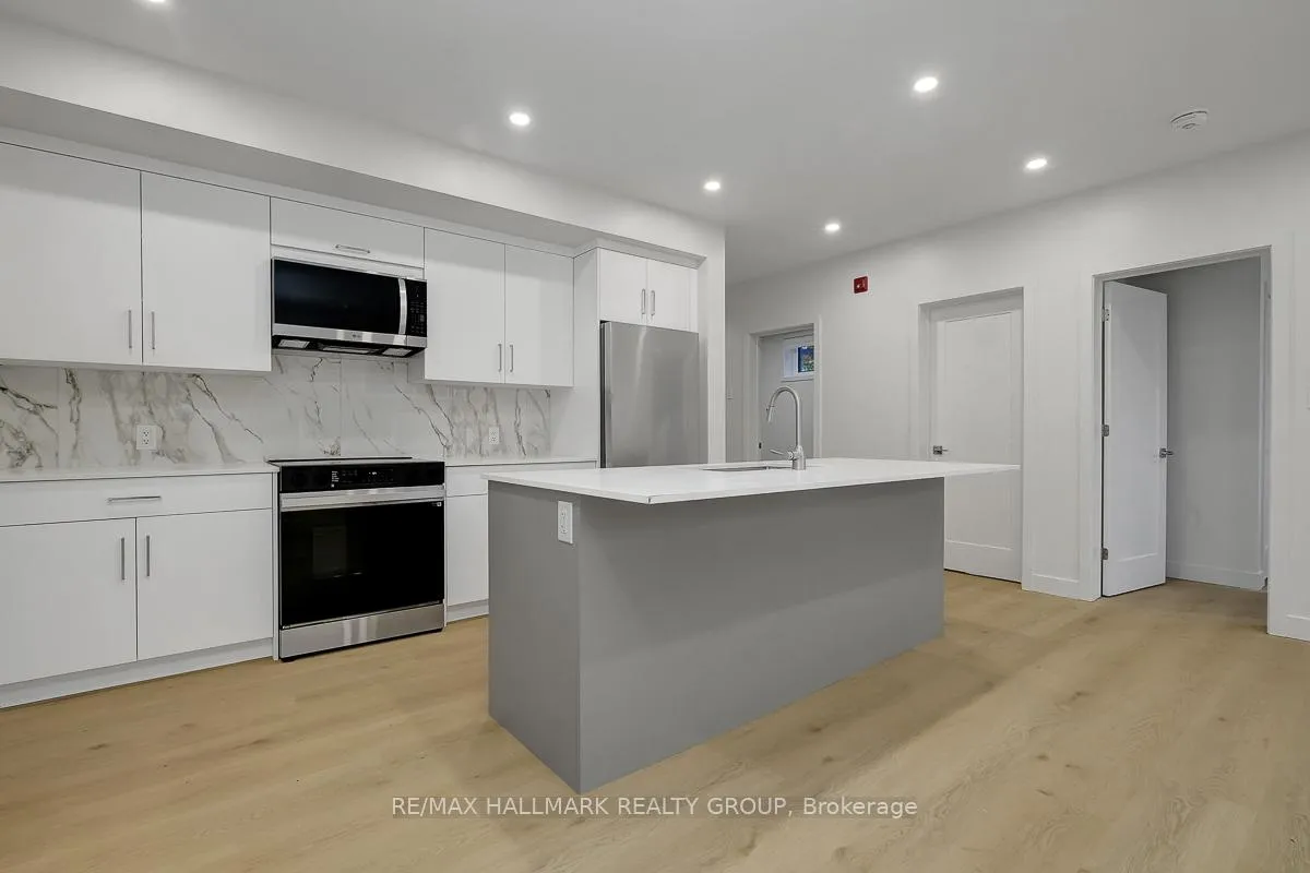Photo 8 of Unit 1, 199 Columbus Avenue, Ottawa, Overbrook/Castle Heights — HOMEH