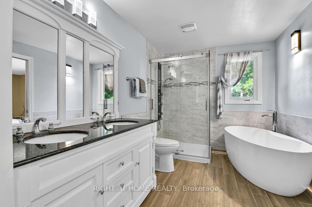 Photo 12 of 1696 Christina Crescent, North Dundas, North Dundas (Mountain) Twp — HOMEH