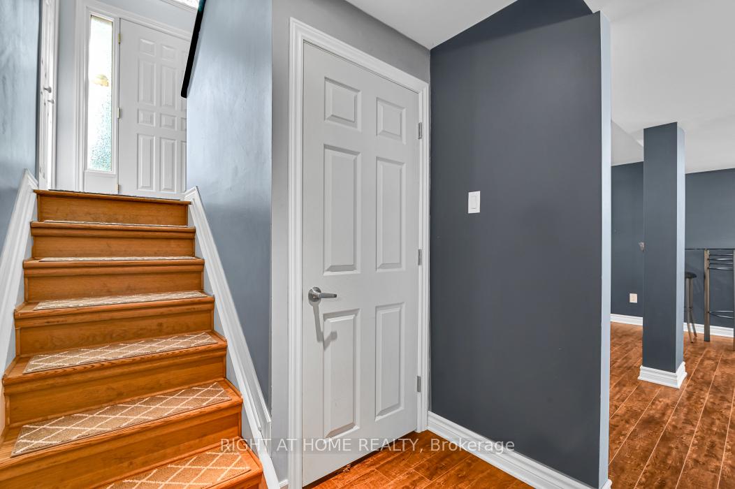 Photo 15 of 1696 Christina Crescent, North Dundas, North Dundas (Mountain) Twp — HOMEH